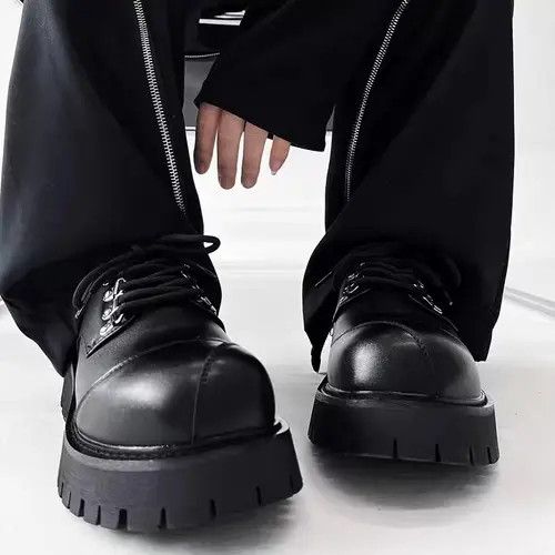 Designer Black platform casual shoes Size US 8.5 / EU 41-42 - 3 Thumbnail