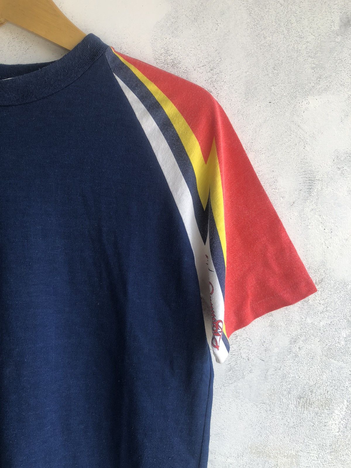 Vintage Vintage 80s Rare Item Lightning Bolt Tshirt Tee Size US M / EU 48-50 / 2 - 2 Thumbnail