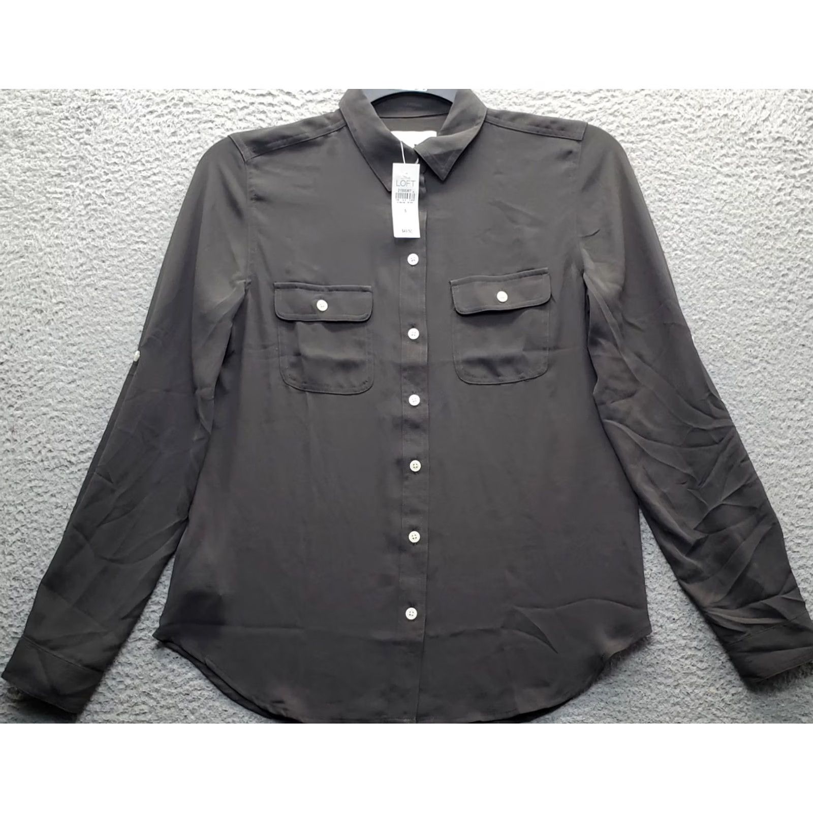 Loft LOFT Shirt Womens Small Gray Patch Pocket Roll Tab Sleeve Collared Button Up Size S / US 4 / IT 40 - 2 Thumbnail