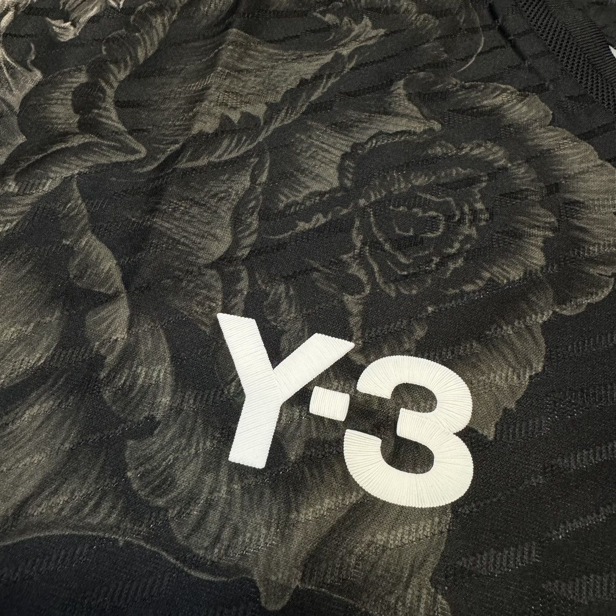 Adidas × Y-3 × Yohji Yamamoto Real Madrid 23/24 player issue Y-3 special #5 Bellingham Size US L / EU 52-54 / 3 - 6 Thumbnail