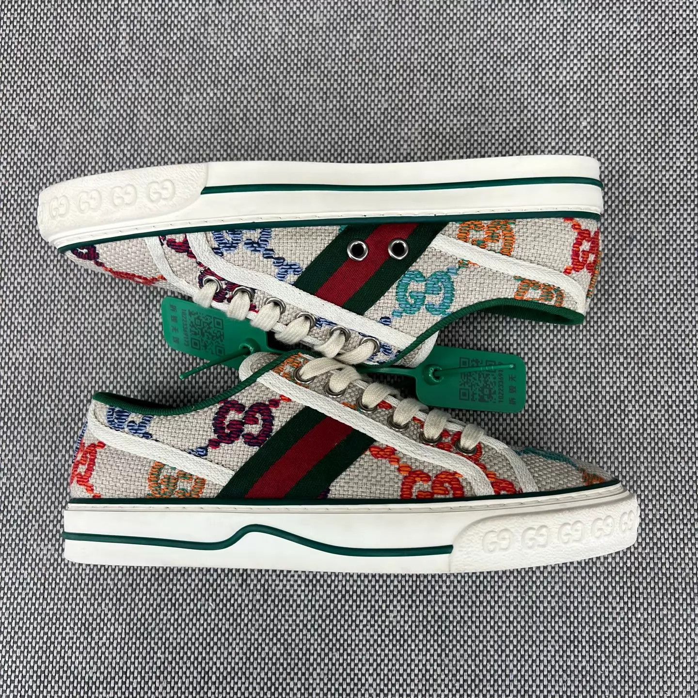 Gucci Gucci 1977 rainbow weave mint green 36.5 Size US 6 / IT 36 - 3 Thumbnail