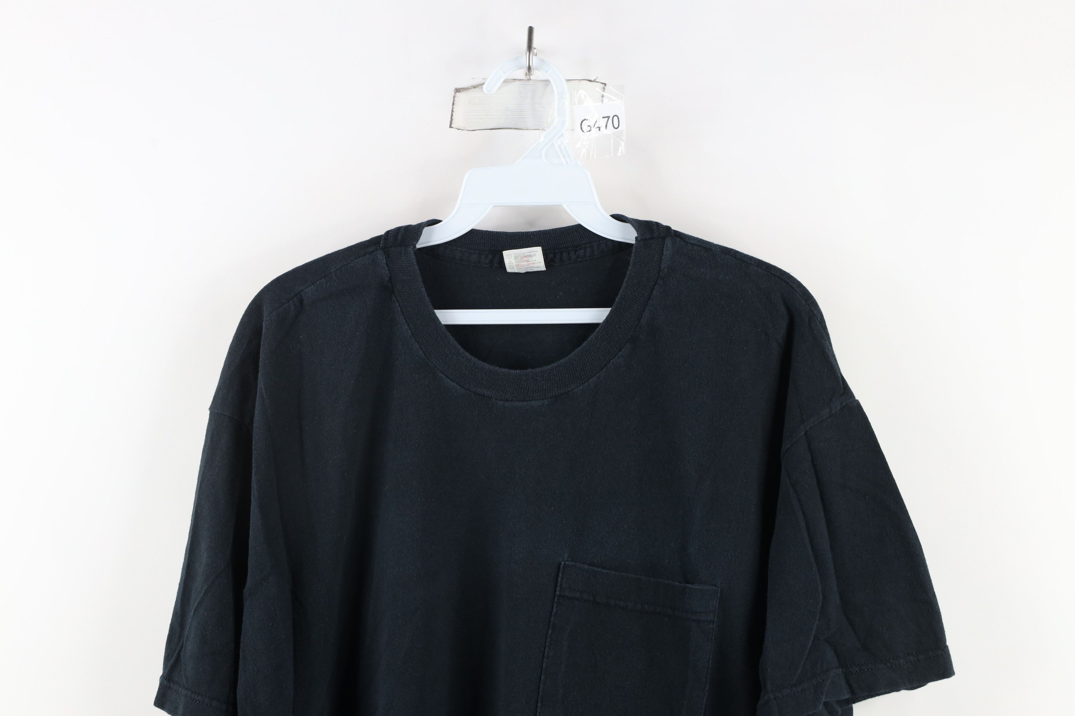 Vintage Vintage 90s Streetwear Blank Pocket T-Shirt Black Cotton Size US XL / EU 56 / 4 - 2 Thumbnail