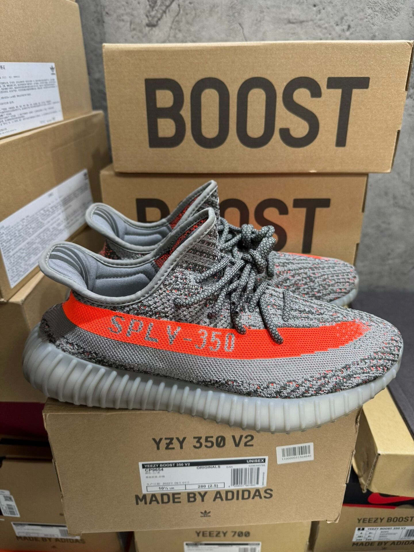 Adidas Adidas YEEZY350 Gray Lowtop Sneakers 42 Men Size US 9 / EU 42 - 1 Thumbnail