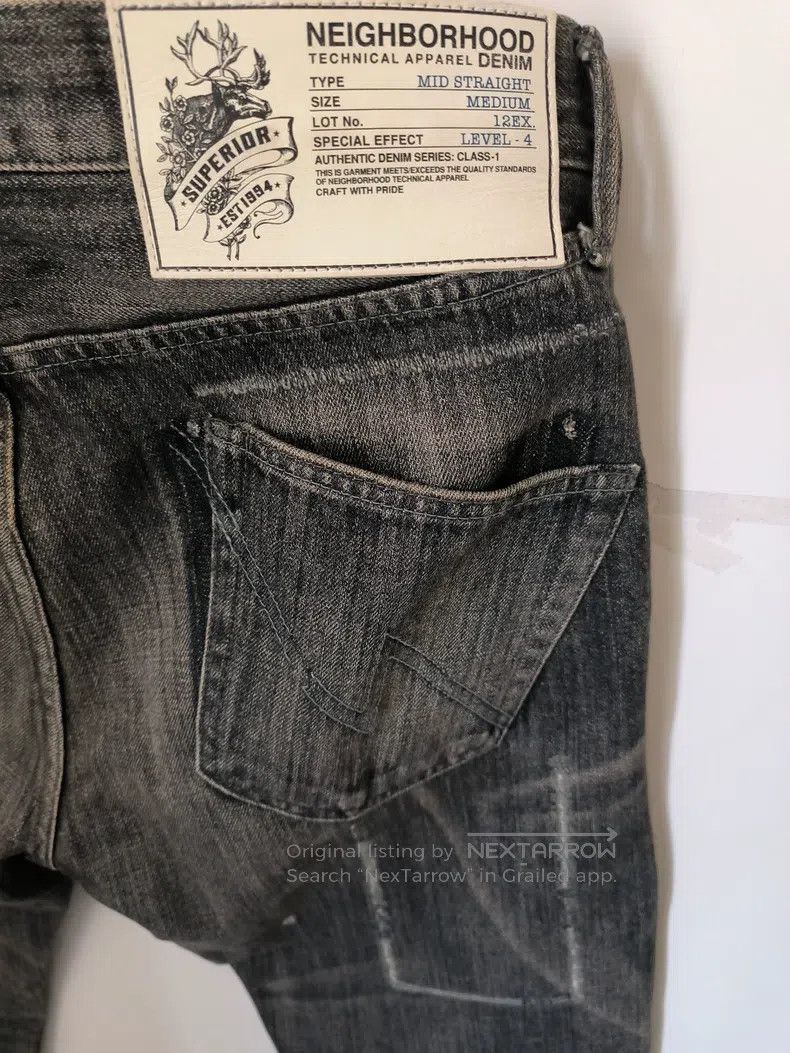 Neighborhood Neighborhood size M Distressed Washed Jeans Size US 27 - 6 Thumbnail