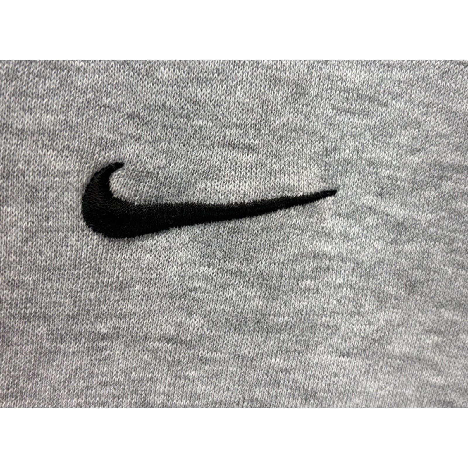Nike VINTAGE Nike Sweatshirt Crewneck Men XL 90s Gray Pullover Essentials Mini Swoosh 90s Mens Size US XL / EU 56 / 4 - 4 Thumbnail