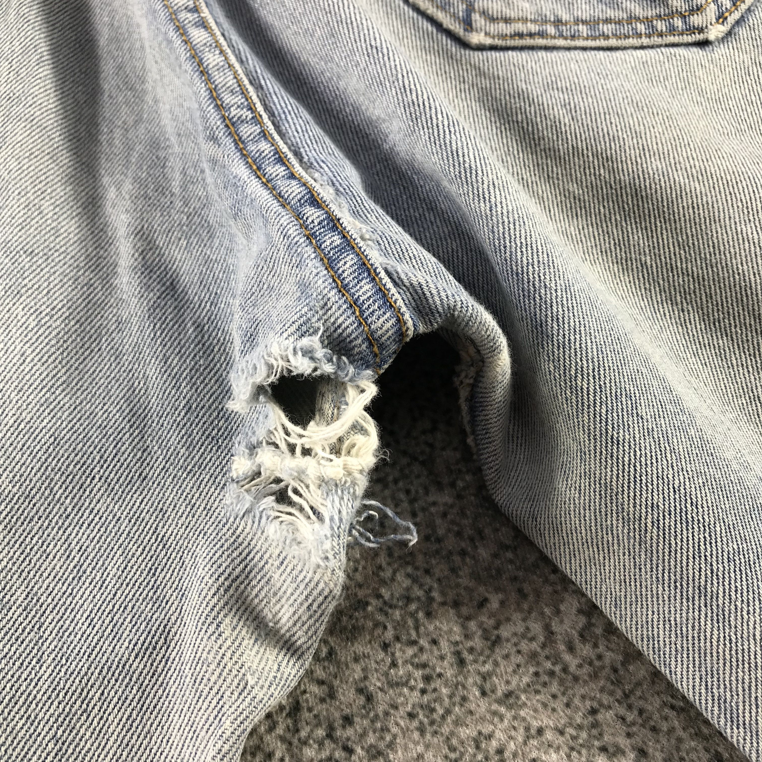 Levi's Vintage 90s Levis 501 Jeans Stone Wash Denim KJ3366 Size US 30 / EU 46 - 8 Thumbnail