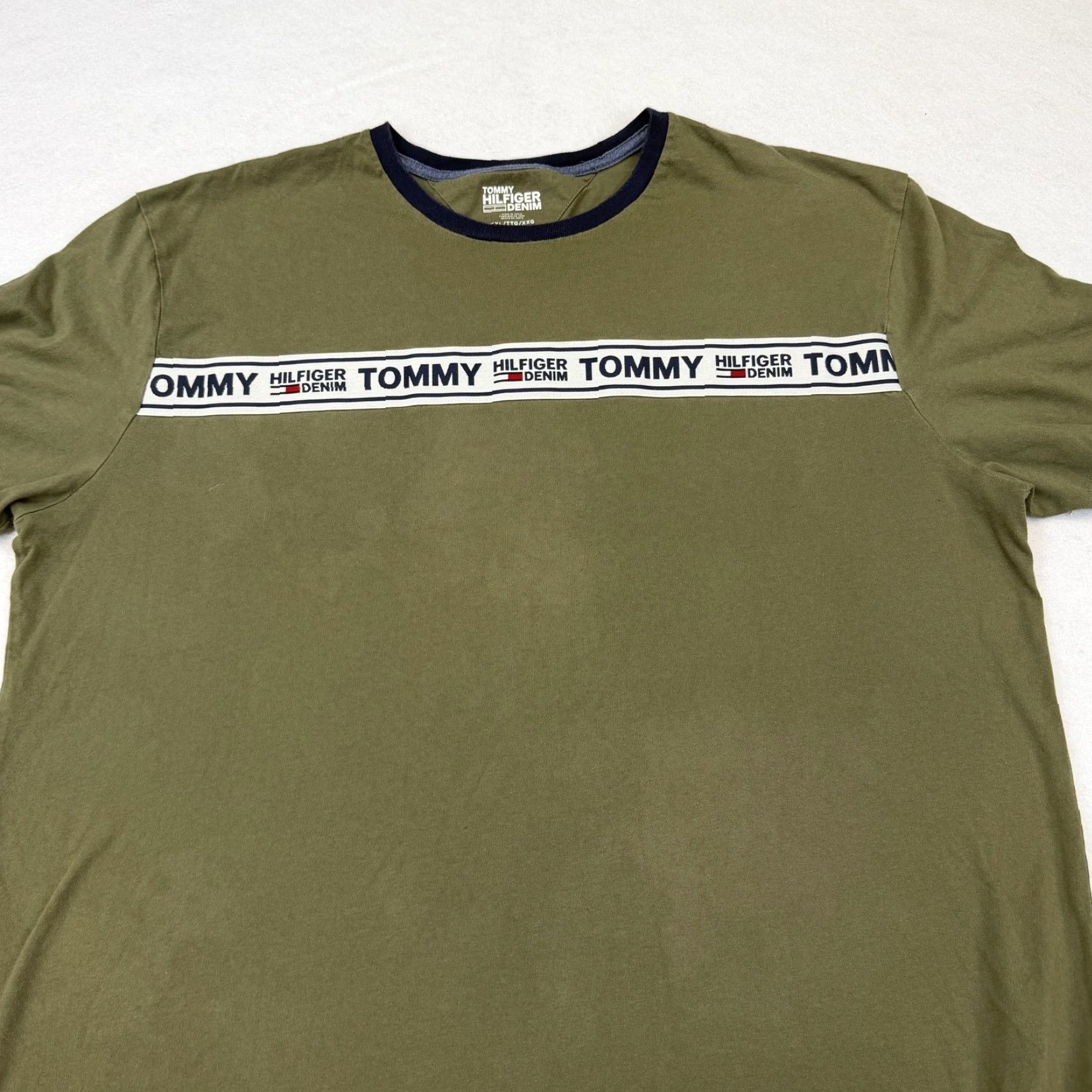 Tommy Hilfiger Tommy Hilfiger Denim Shirt Mens 2XL Green Ringer Chest Logo Stripe Graphic Tee Shirt Size US XXL / EU 58 / 5 - 3 Thumbnail