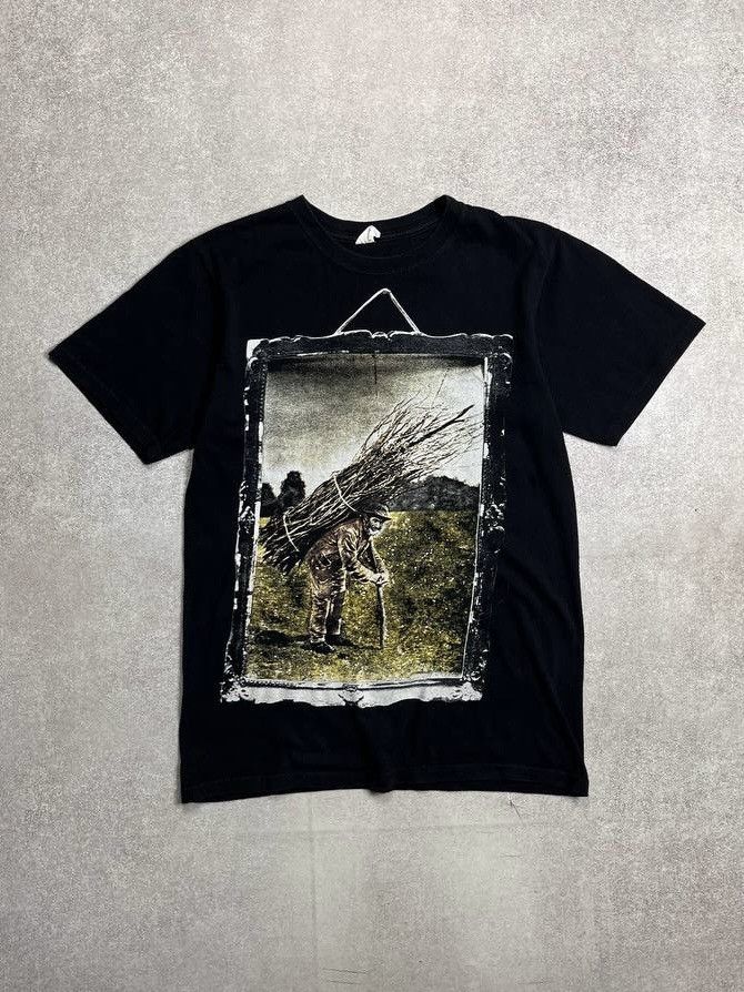 Led Zeppelin Vintage Led Zeppelin IV Album Cover T-shirt S Size US S / EU 44-46 / 1 - 1 Thumbnail