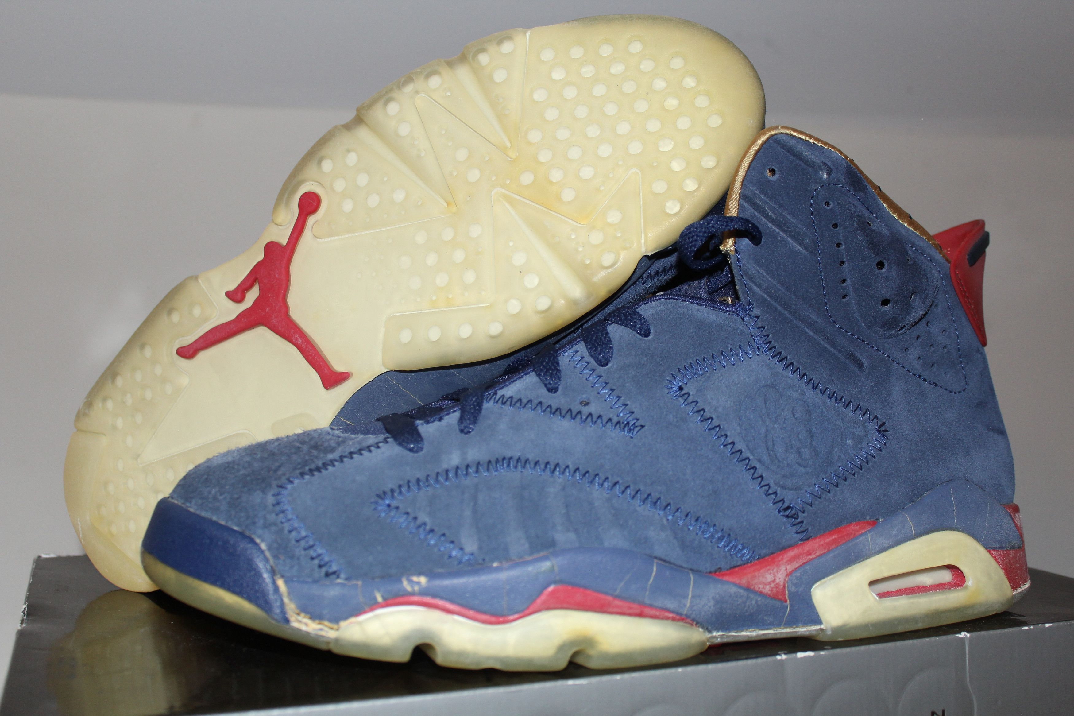 Jordan Brand NIKE AIR JORDAN VI 6 RETRO DB DOERNBECHER SIZE 12 Size US 12 / EU 45 - 1 Thumbnail