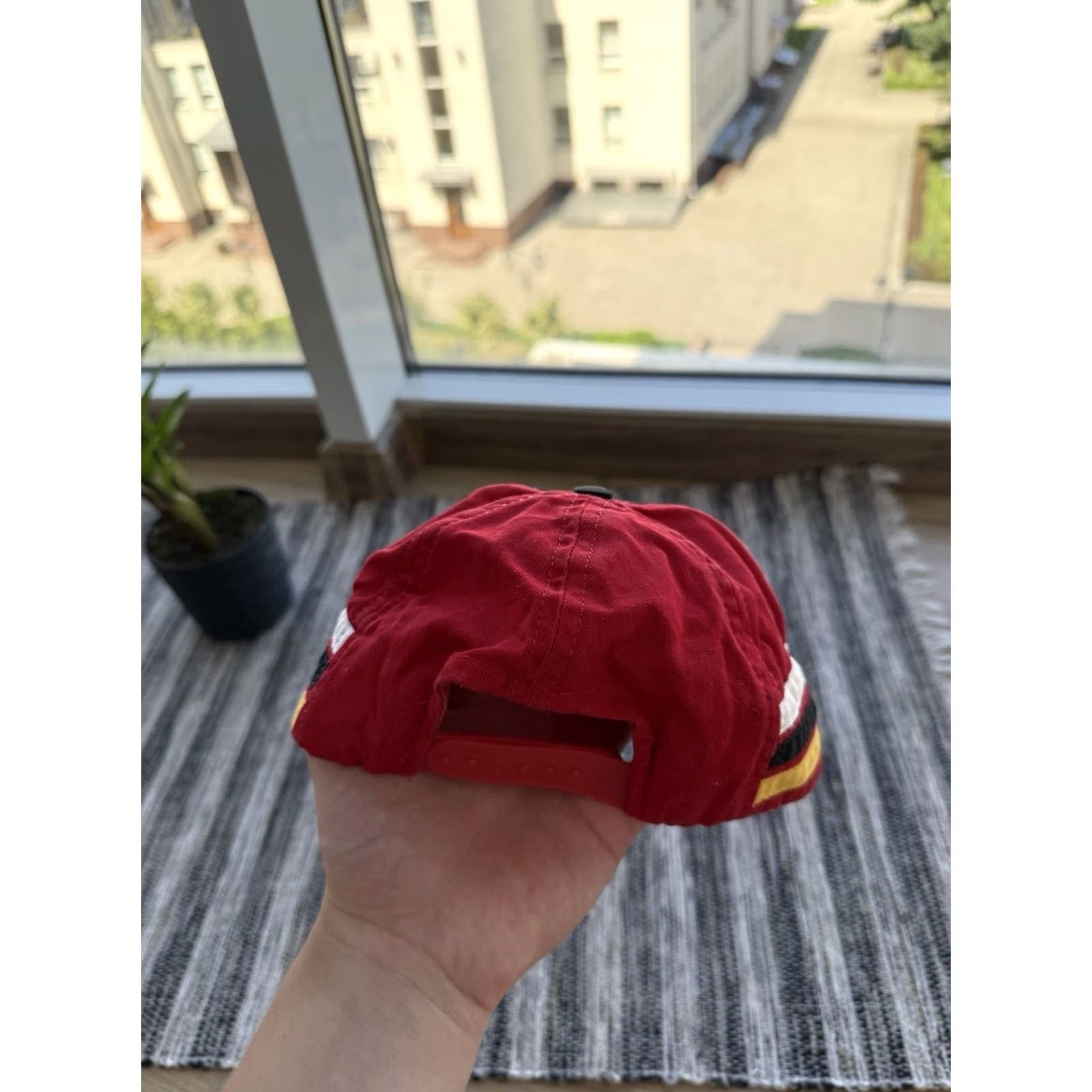 Ferrari VINTAGE Ferrari Racing Cap Hat Red Snapback 90s Scarse Rare Used Size 54 cm Size ONE SIZE - 4 Thumbnail