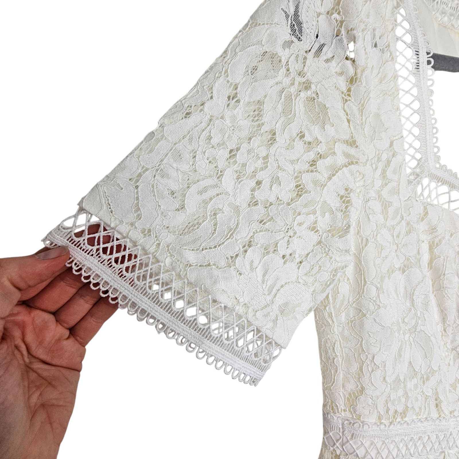 French Connection French Connection Amisha Mini Dress Lace Ruffle Hem Cottage Size S / US 4 / IT 40 - 4 Thumbnail