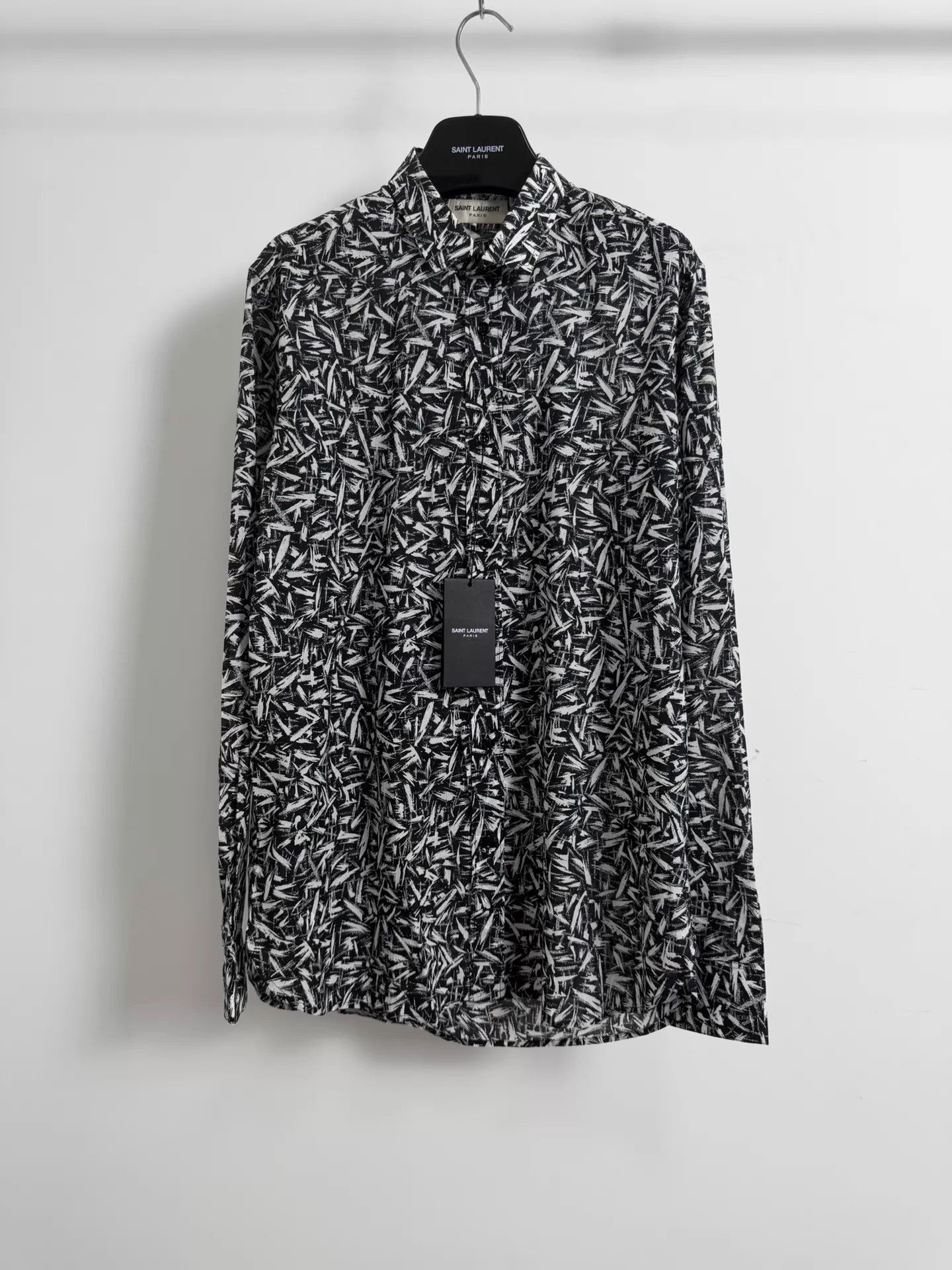 Saint Laurent Paris SLP 14ss Thorns All Over Black White Shirt 40 NWT Size US M / EU 48-50 / 2 - 1 Thumbnail