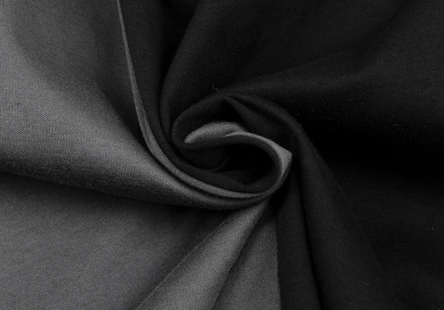 Issey Miyake Two-Tone Bonding T-Shirt in Black and Gray Size US M / EU 48-50 / 2 - 9 Thumbnail