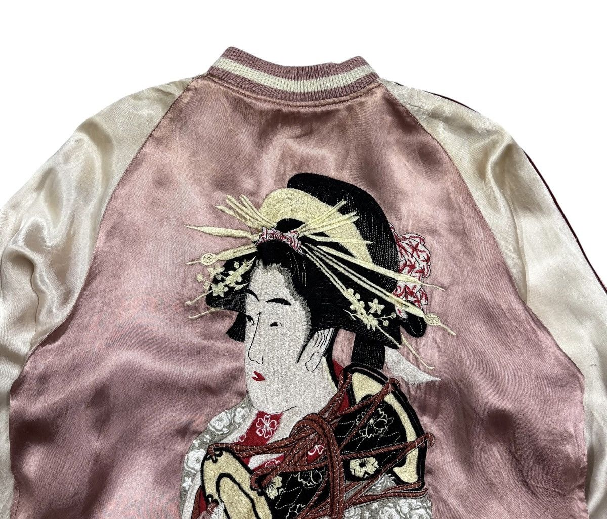 Toyo Enterprises Vtg🔥A Riot Of Colours Souvenier Sukajan Geisha Cult Japan Size US L / EU 52-54 / 3 - 9 Thumbnail