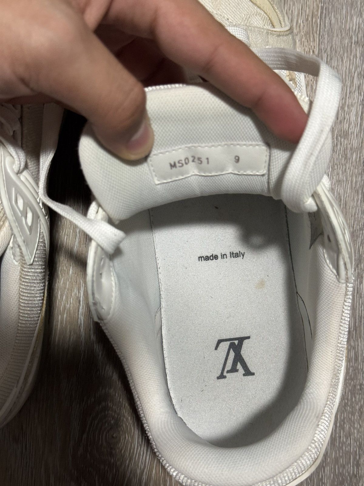 Louis Vuitton Cream denim Louis Vuitton trainers Size US 10.5 / EU 43-44 - 5 Thumbnail