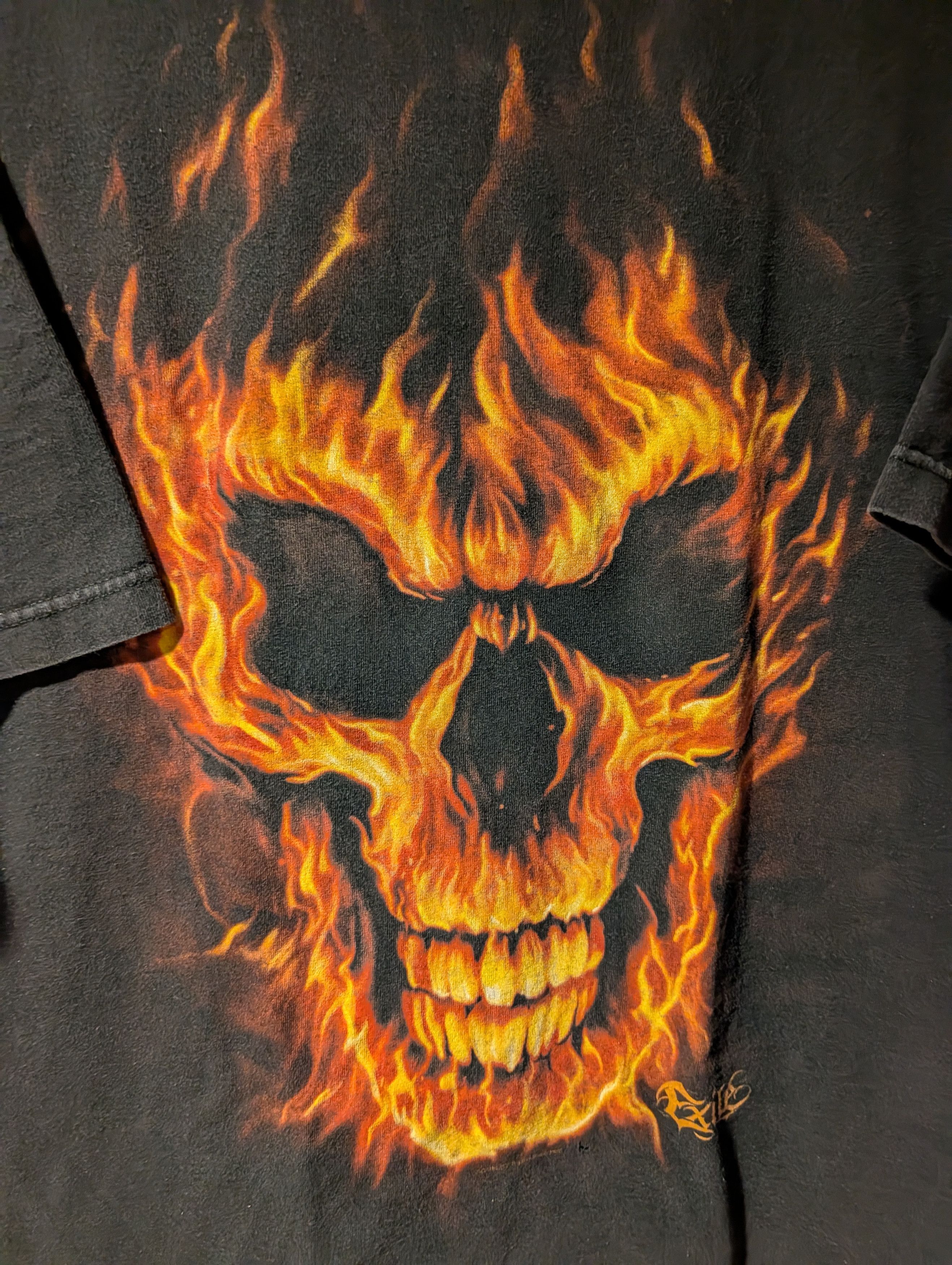 Liquid Blue Exile Flaming Skull Skeleton Rib Cage Vintage Goth T-Shirt Size US XL / EU 56 / 4 - 2 Thumbnail