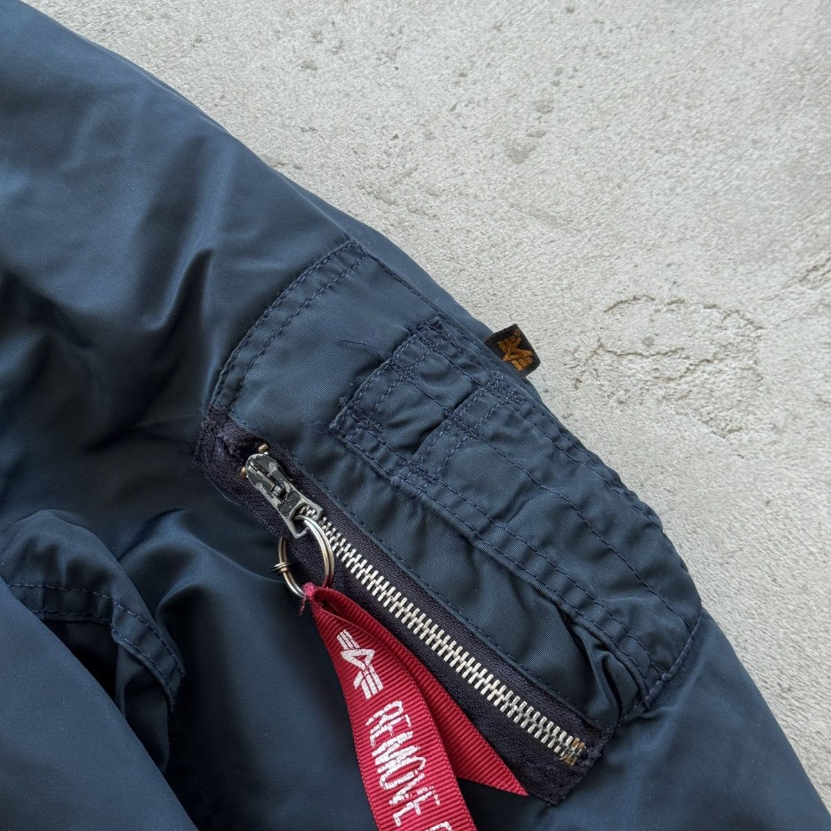 Alpha Industries 90s Alpha Industries Intermediate Baggy Bomber Jacket Y2K Size US XL / EU 56 / 4 - 5 Thumbnail