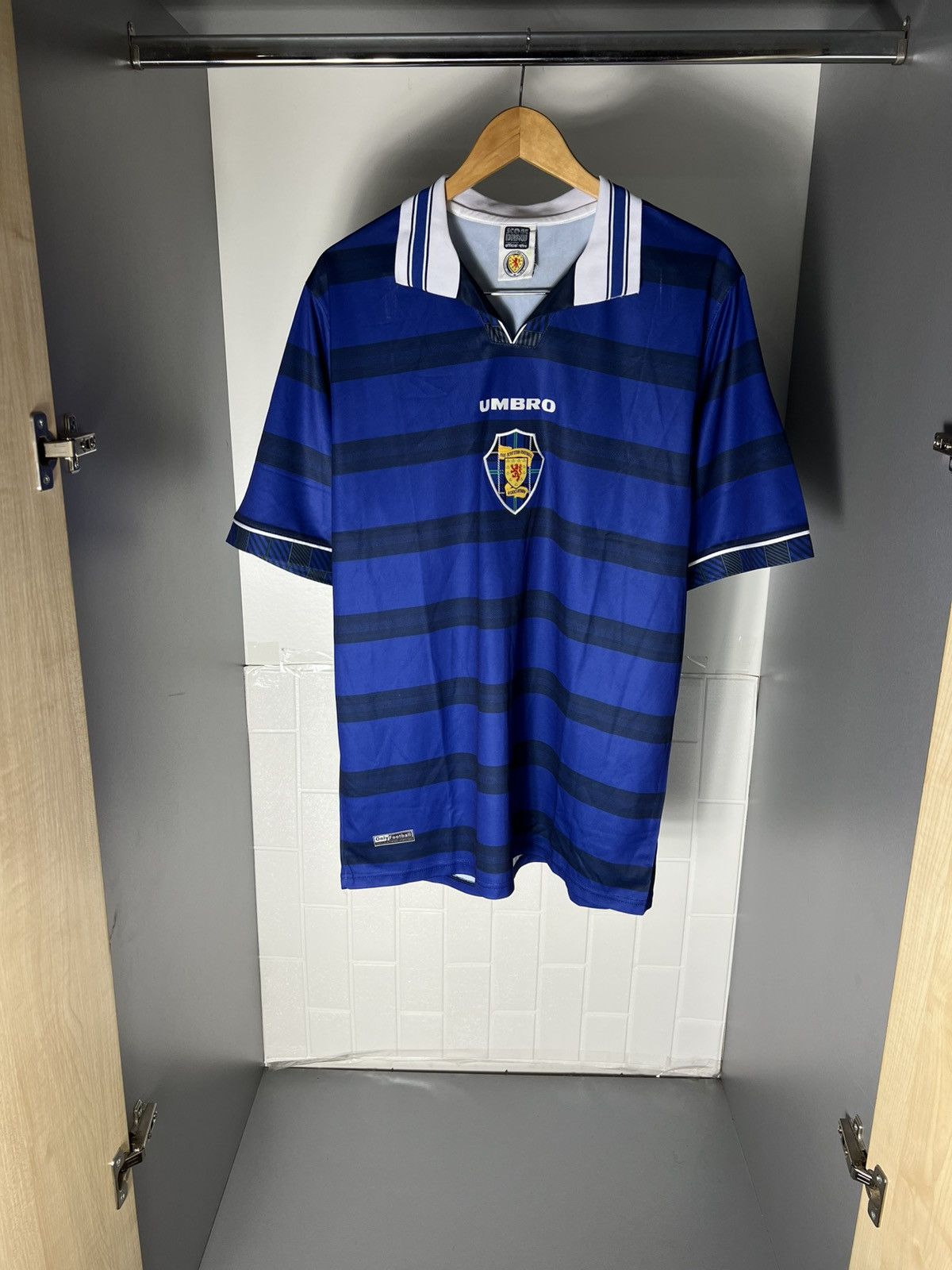 Umbro VINTAGE UMBRO SCOTLAND RETRO SOCCER JERSEY BLOKE Y2K 90s Size US XXL / EU 58 / 5 - 1 Thumbnail