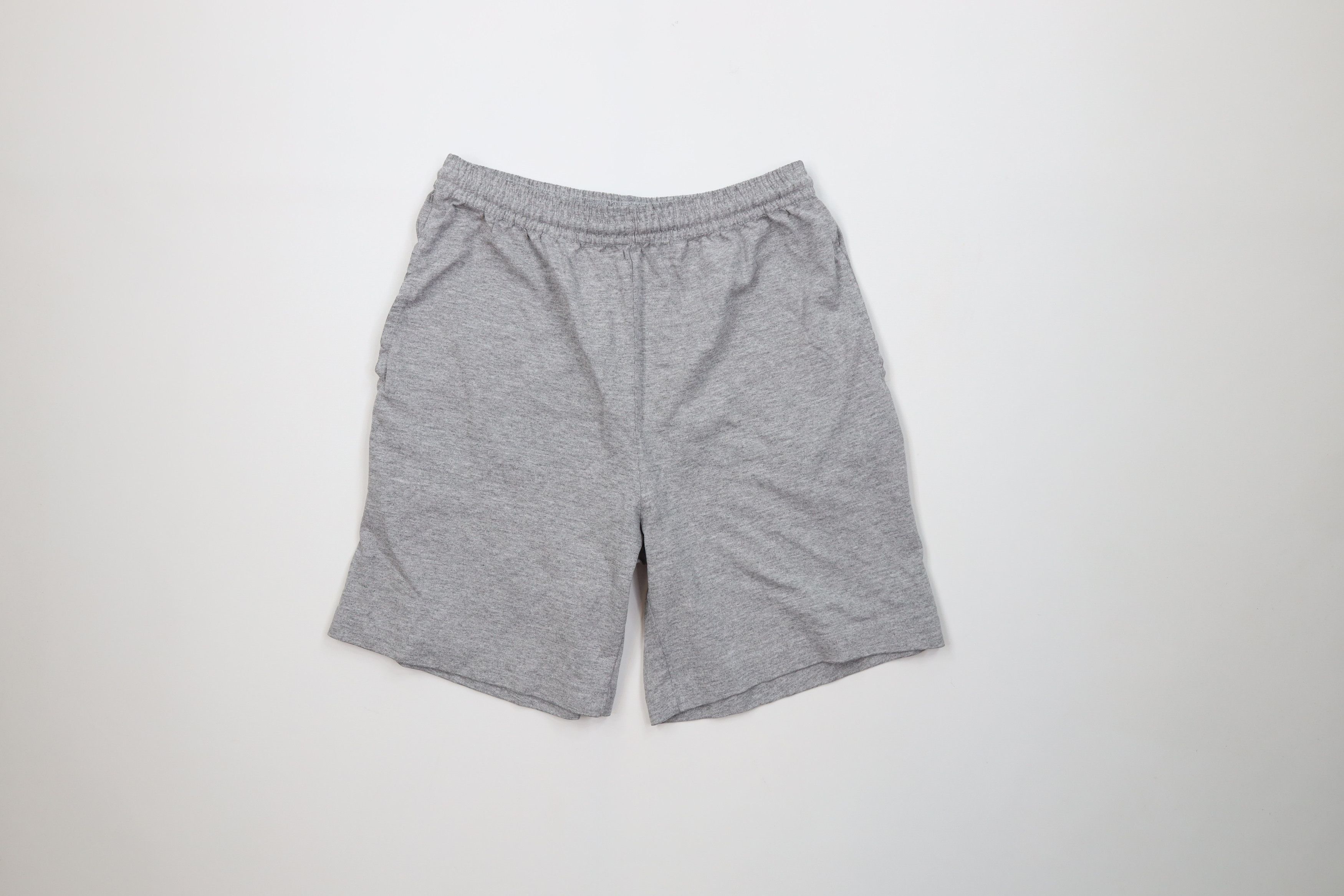 Vintage Vintage 90s Streetwear Above Knee Shorts Heather Gray USA Size US 32 / EU 48 - 1 Thumbnail