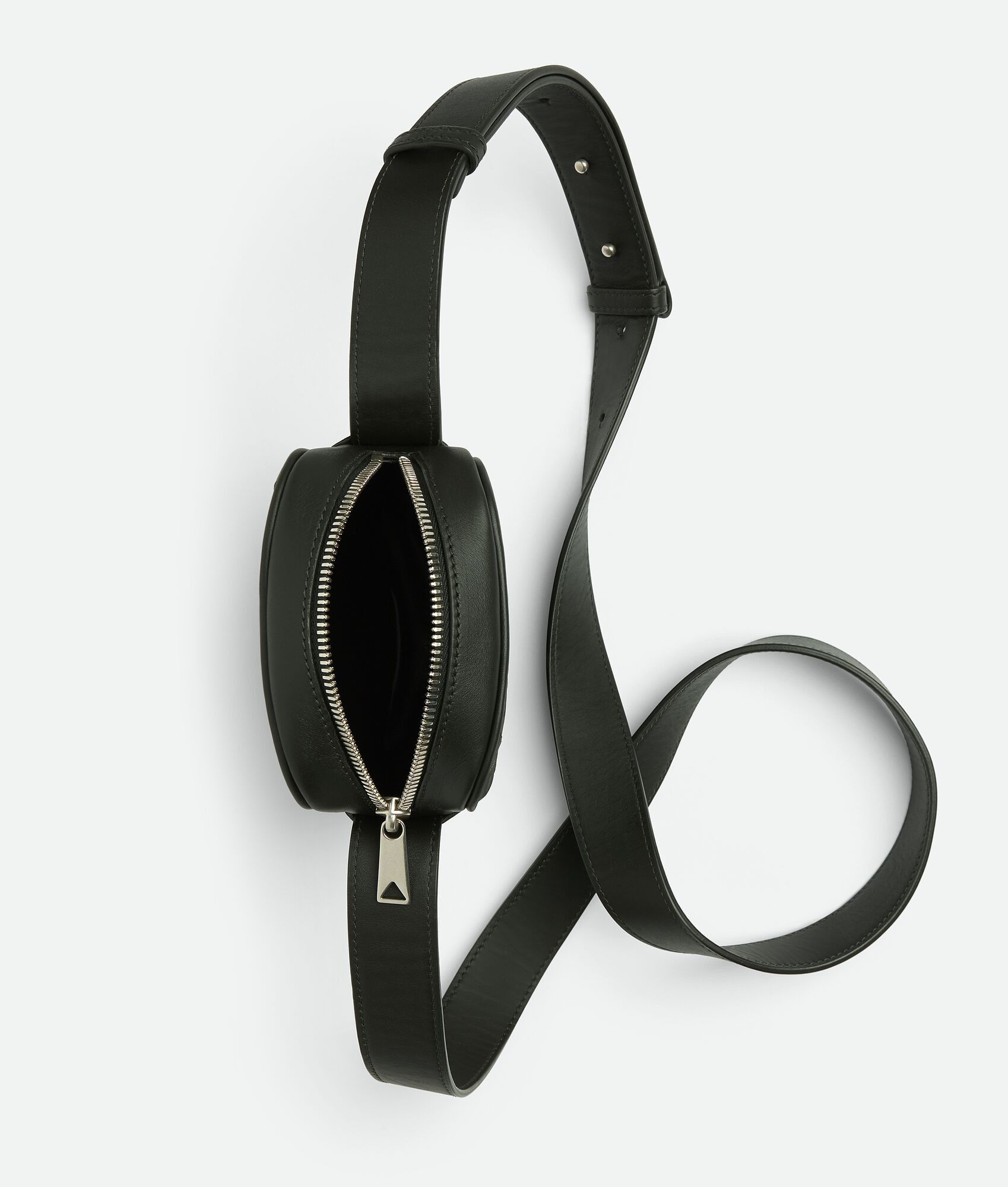 Bottega Veneta o1n1vont0225 Size: OS / Intrecciato Zipped Phone Pouch Size ONE SIZE - 3 Thumbnail