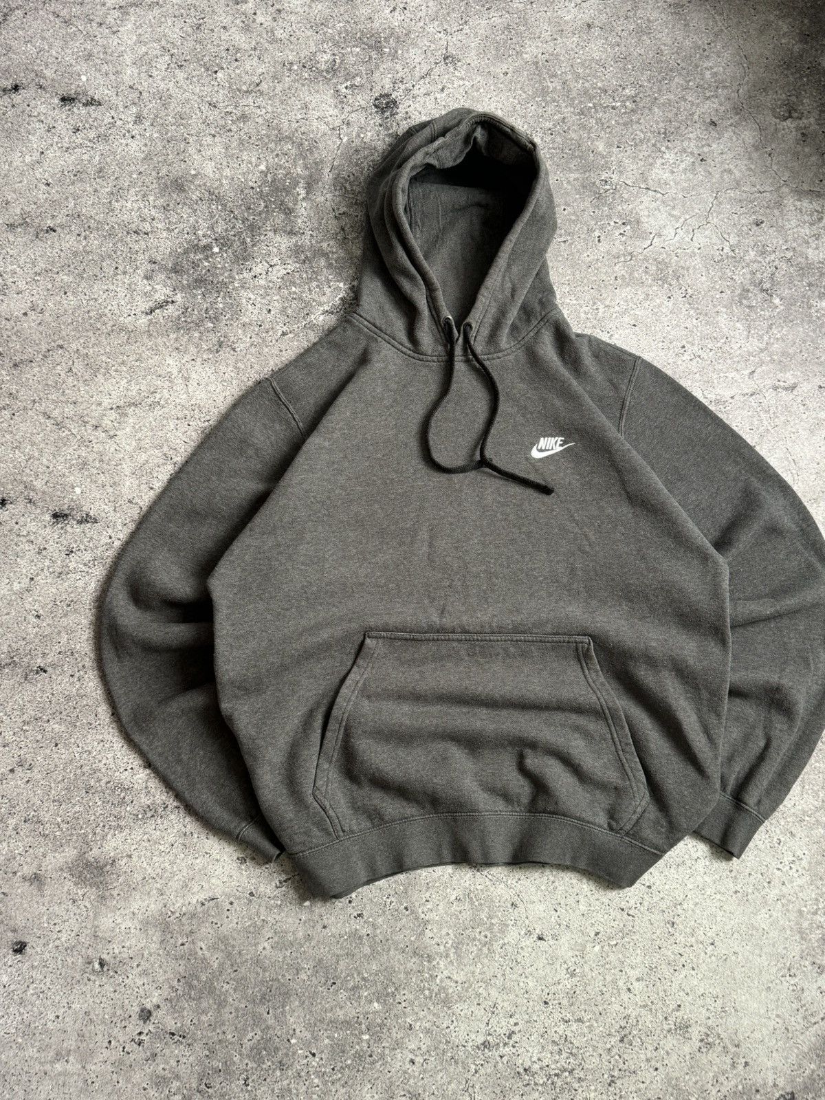 Nike × Vintage Vintage Nike Y2K oversized distressed hoodie Size US L / EU 52-54 / 3 - 3 Thumbnail