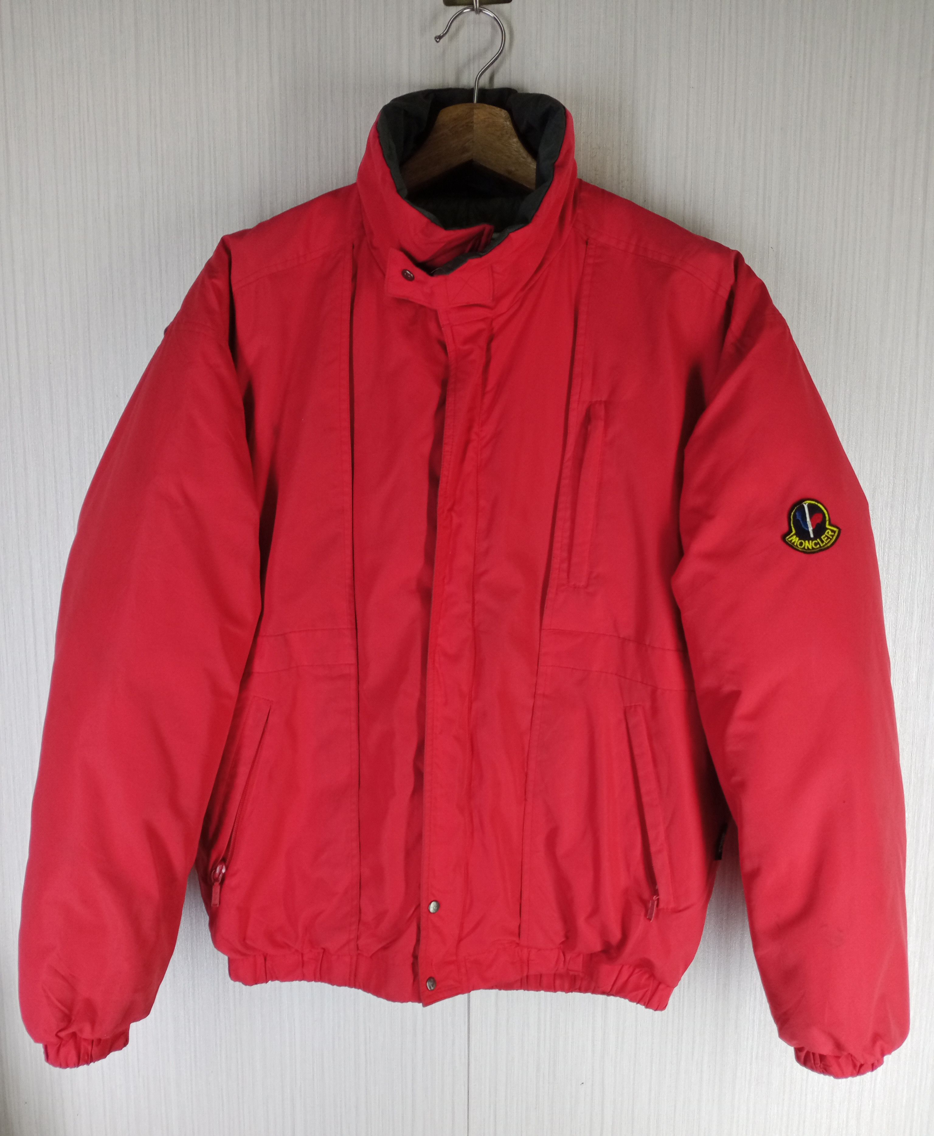 Moncler Rare Vintage 80s Moncler X Asics Puffer Jacket Size US L / EU 52-54 / 3 - 1 Thumbnail
