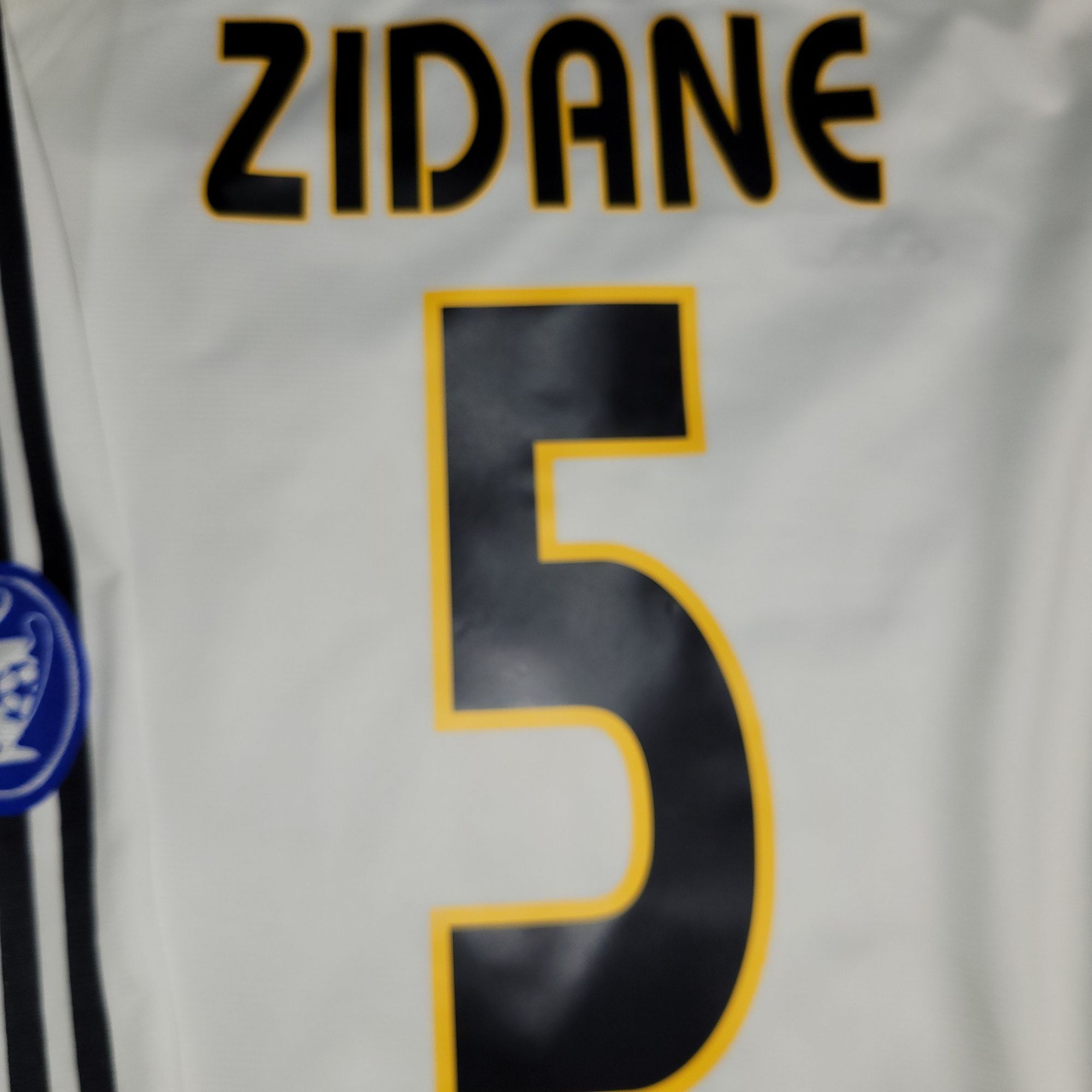 Adidas Zidane Real Madrid 2003 2004 UEFA Long Sleeve Soccer Jersey Size US XL / EU 56 / 4 - 4 Thumbnail