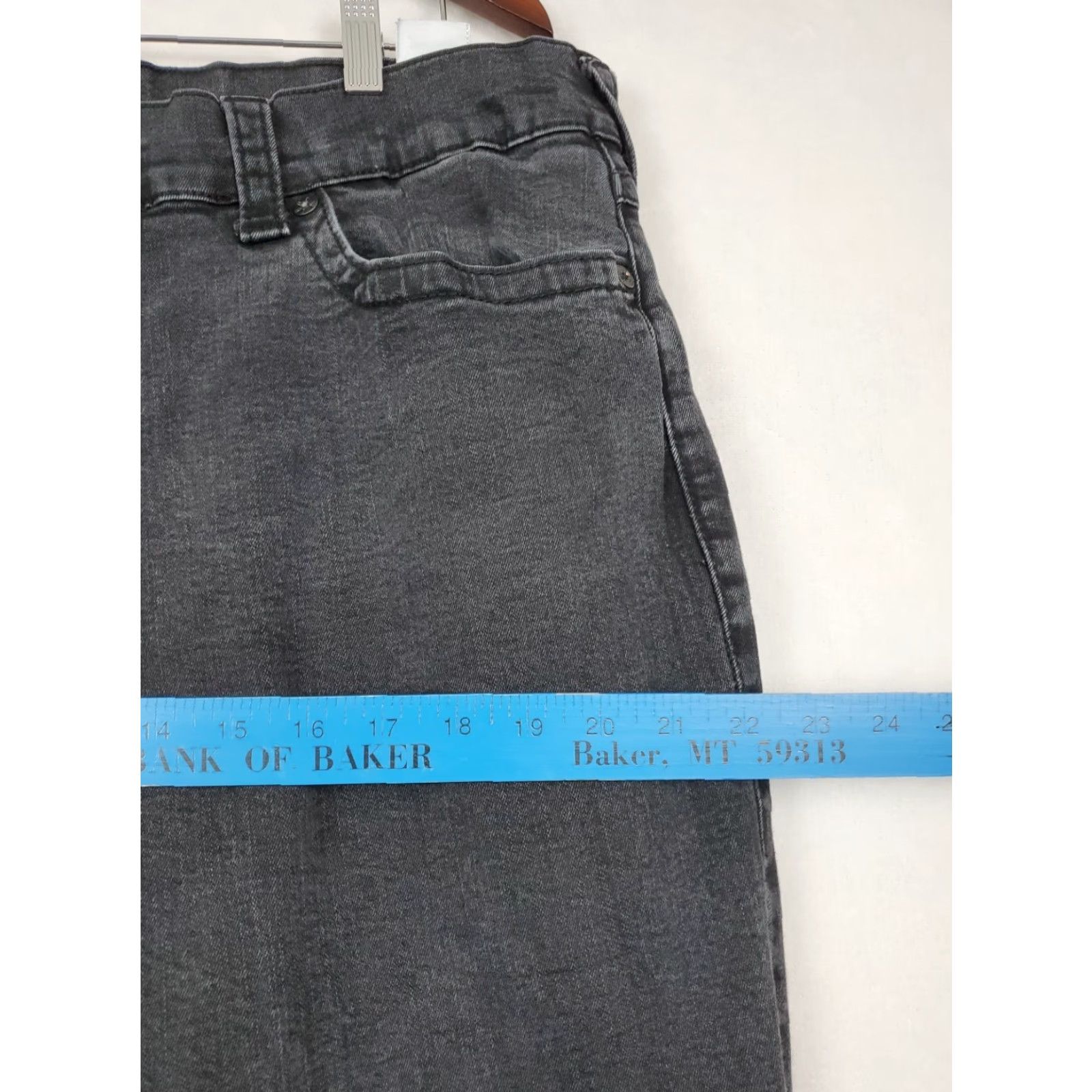 True Religion VINTAGE True Religion Ricky BLACK Jeans 42 Relaxed Straight Mens 5-Pocket Zipper Closure Black Logo USA 90s? Size US 42 / EU 58 - 6 Thumbnail