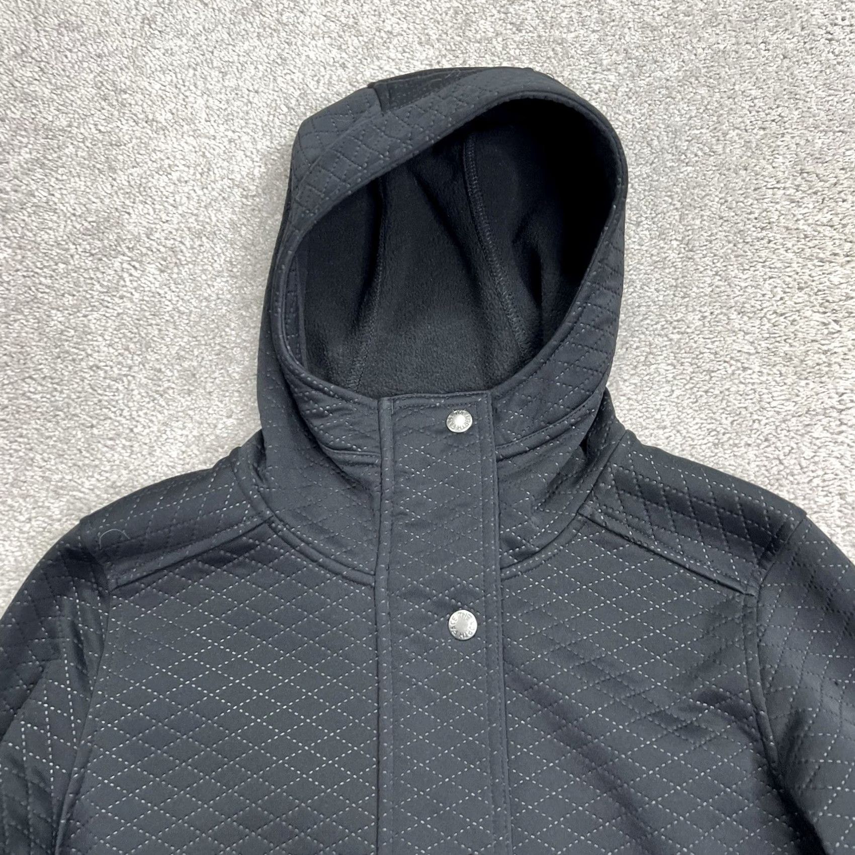 The North Face The North Face Jacket Womens Size Small Recover Up Quilted Design Hooded Black Full Zip Snap Size S / US 4 / IT 40 - 3 Thumbnail