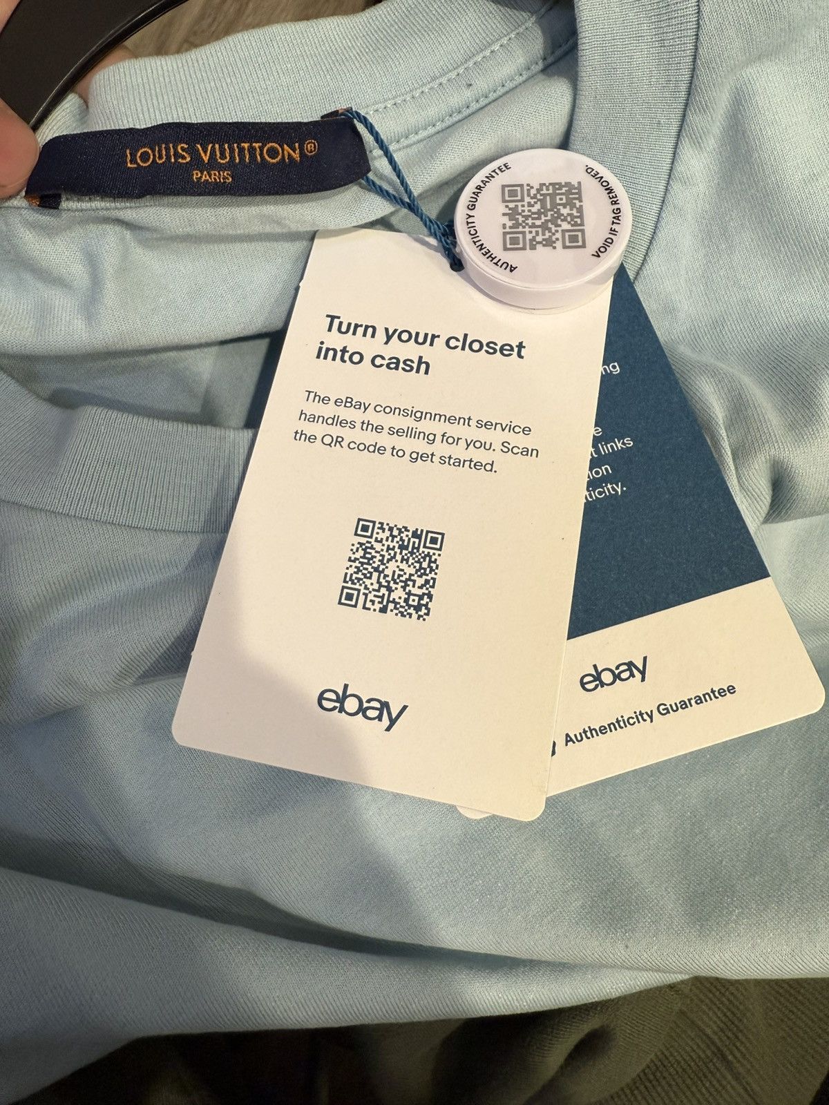 Louis Vuitton Louis Vuitton Blue Gradient Monogram T Shirt Size US XL / EU 56 / 4 - 6 Thumbnail