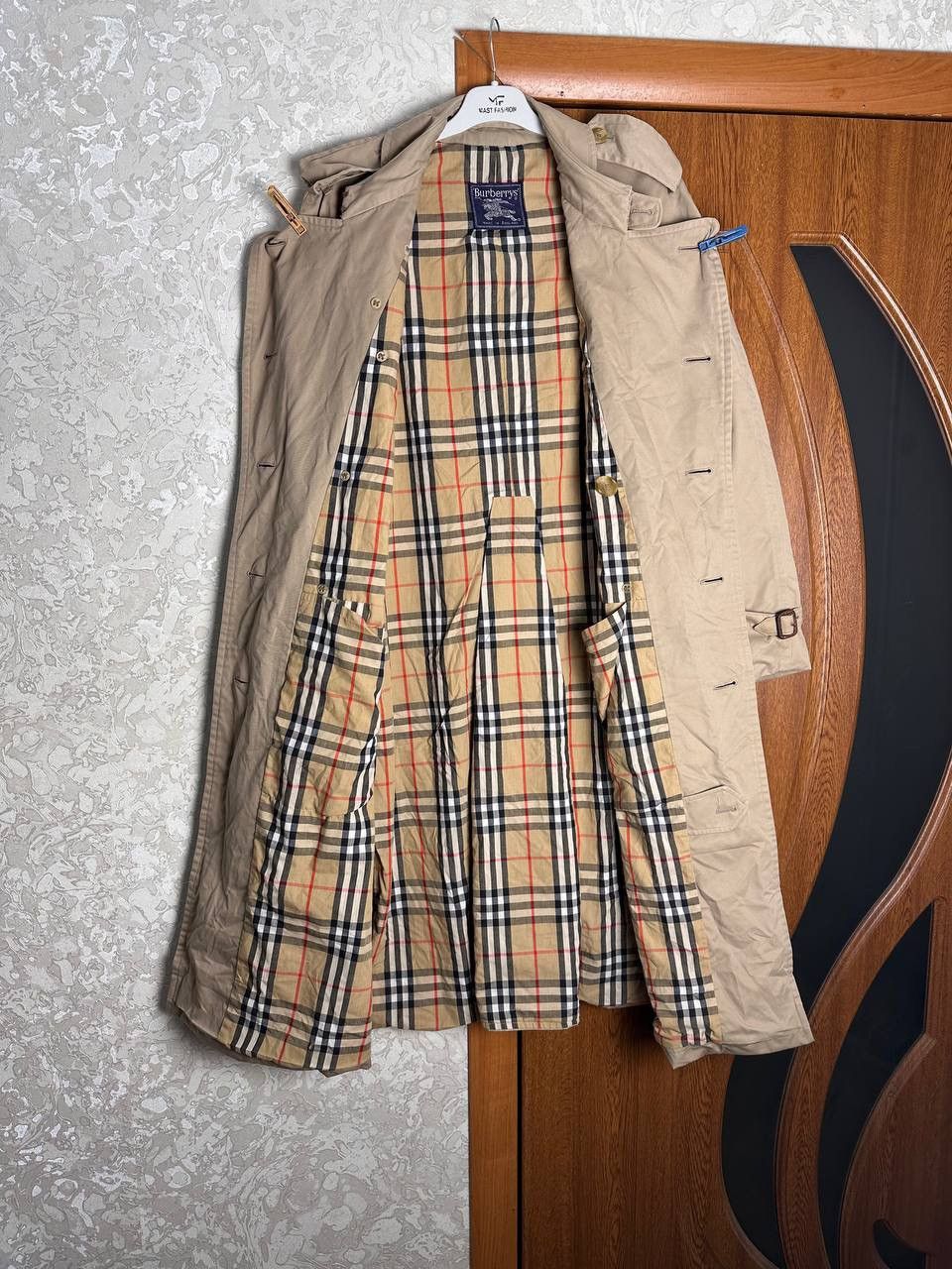 Burberry Vintage 1990s Burberrys Nova Check Trench Coat Size 48 REG Size US M / EU 48-50 / 2 - 5 Thumbnail