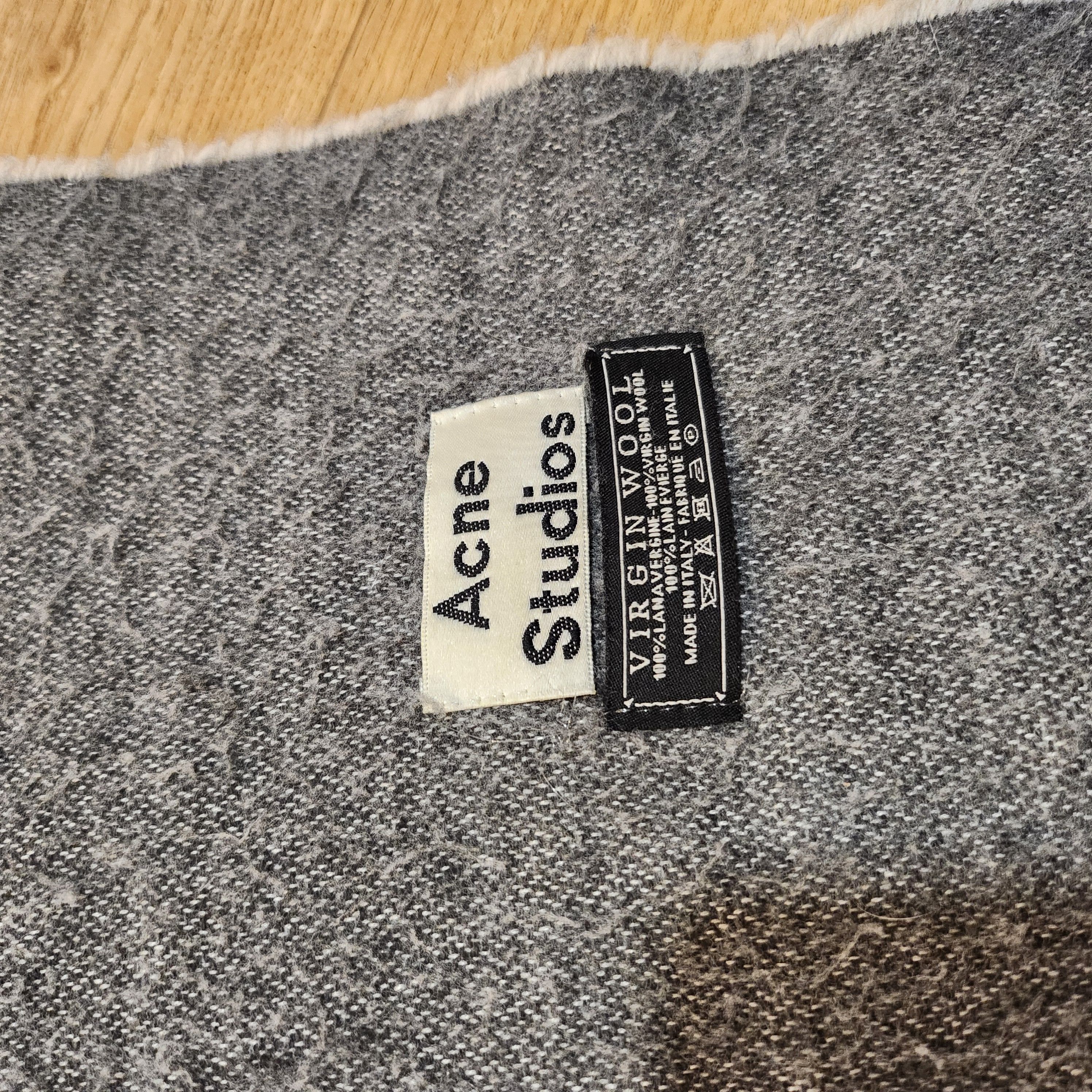 Acne Studios Acne Studios Big Logo Scarf Vintage Virgin Wool Size ONE SIZE - 3 Thumbnail