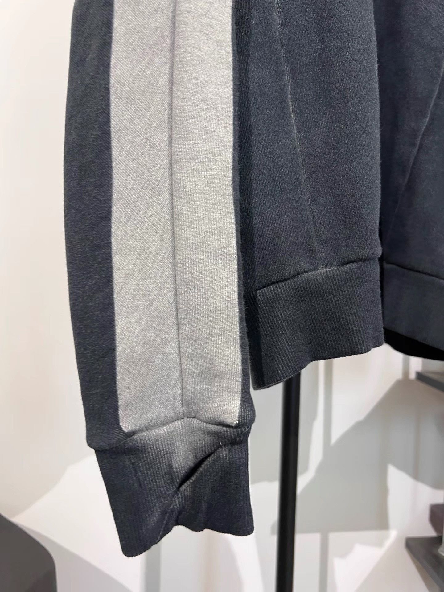 11 By Boris Bidjan Saberi 11by BBS CR1 Washed Pullover K35 Size US S / EU 44-46 / 1 - 4 Thumbnail