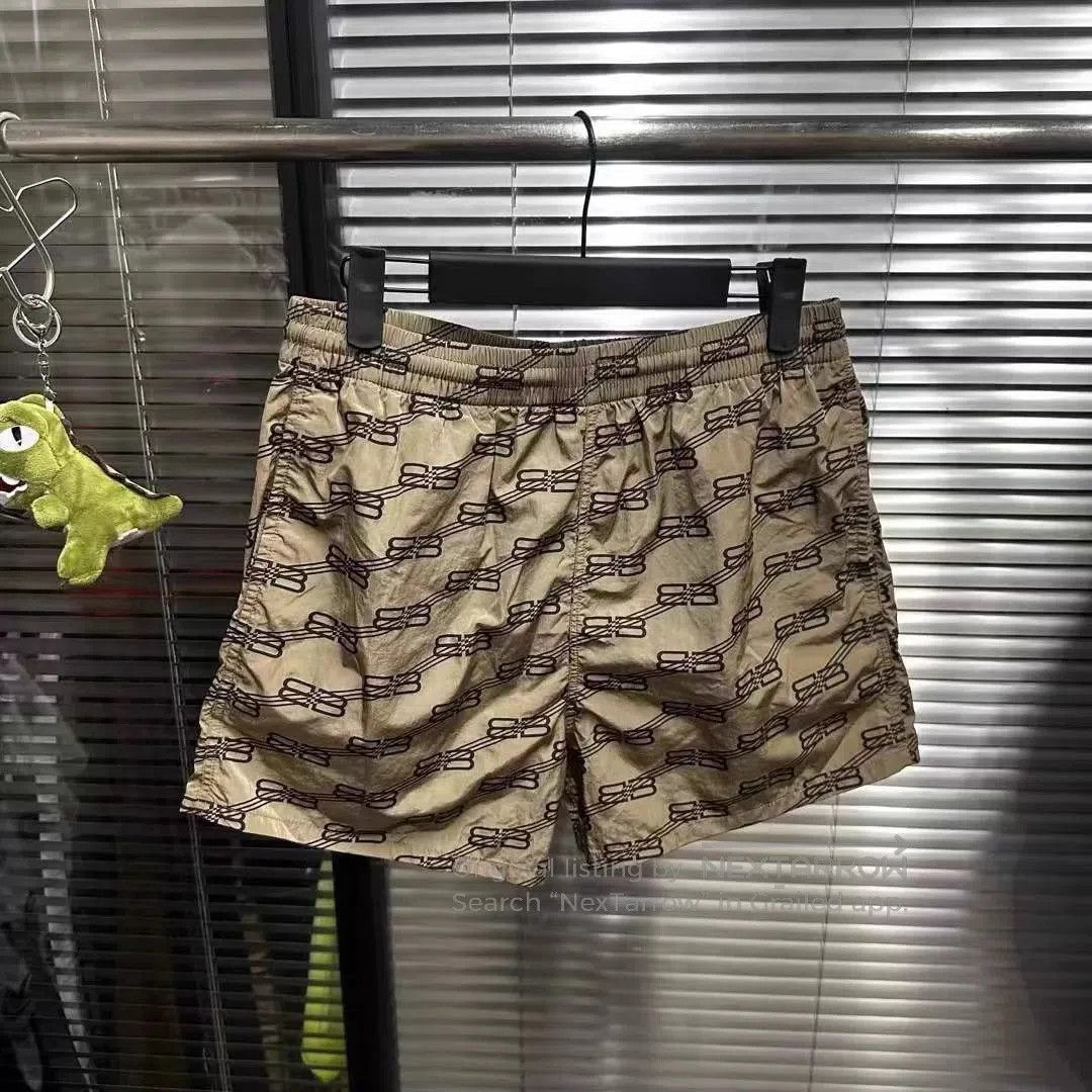 Balenciaga Multi-Patterned Casual Shorts Size 28. Size US 28 / EU 44 - 1 Thumbnail