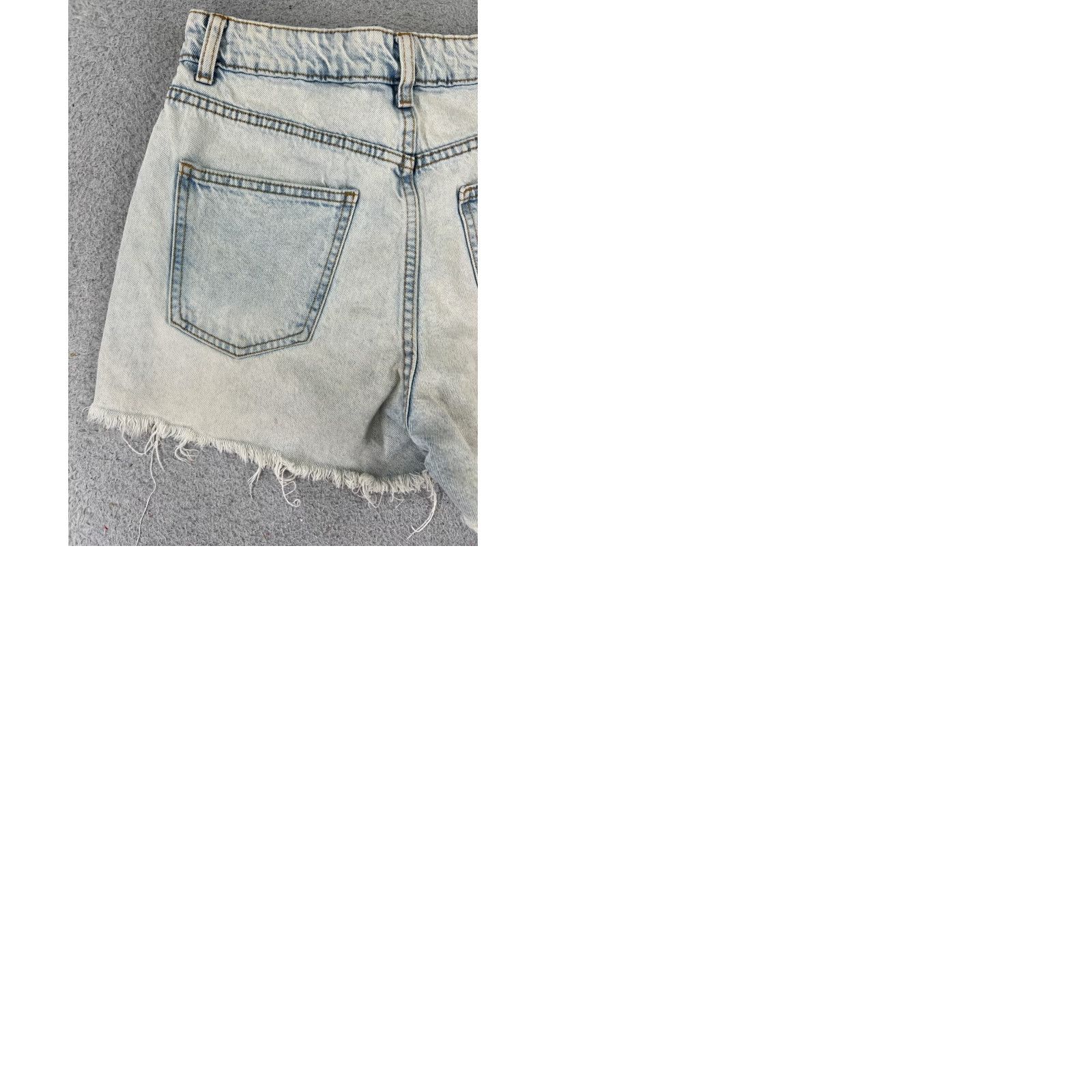 Cotton On Cotton On Shorts Womens 27 Blue Denim Cut-Off High Rise 5-Pocket Denim Shorts Light Wash 28x3 Size 27" / US 4 / IT 40 - 10 Thumbnail
