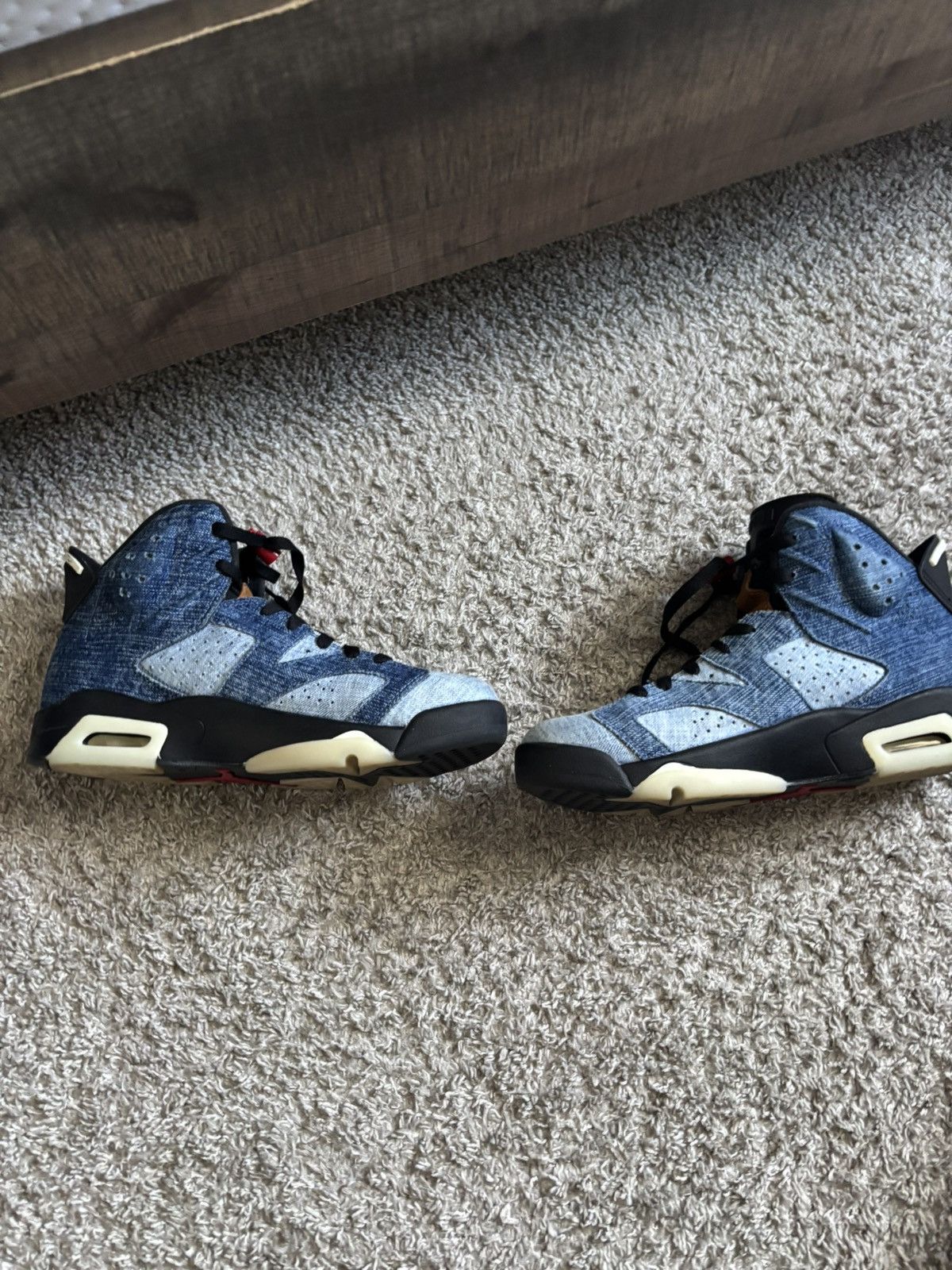 Jordan Brand Jordan 6 washed denim Size US 8.5 / EU 41-42 - 2 Thumbnail