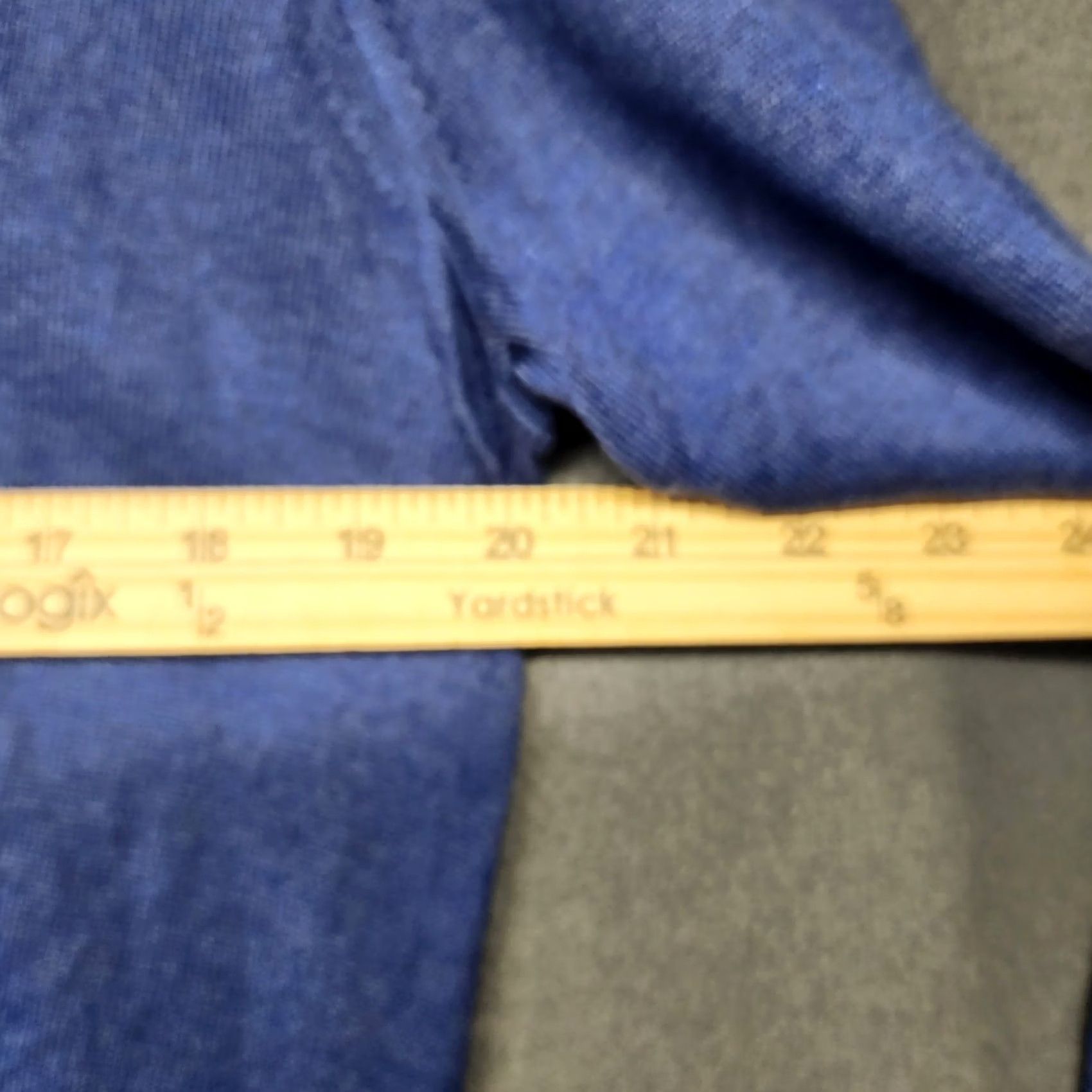 Banana Republic VINTAGE Banana Republic Sweater Mens M Blue Silk Cashmere Blend Lightweight Preppy Pullover V-Neck Long Sleeve Fall Winter Mens Size US M / EU 48-50 / 2 - 4 Thumbnail