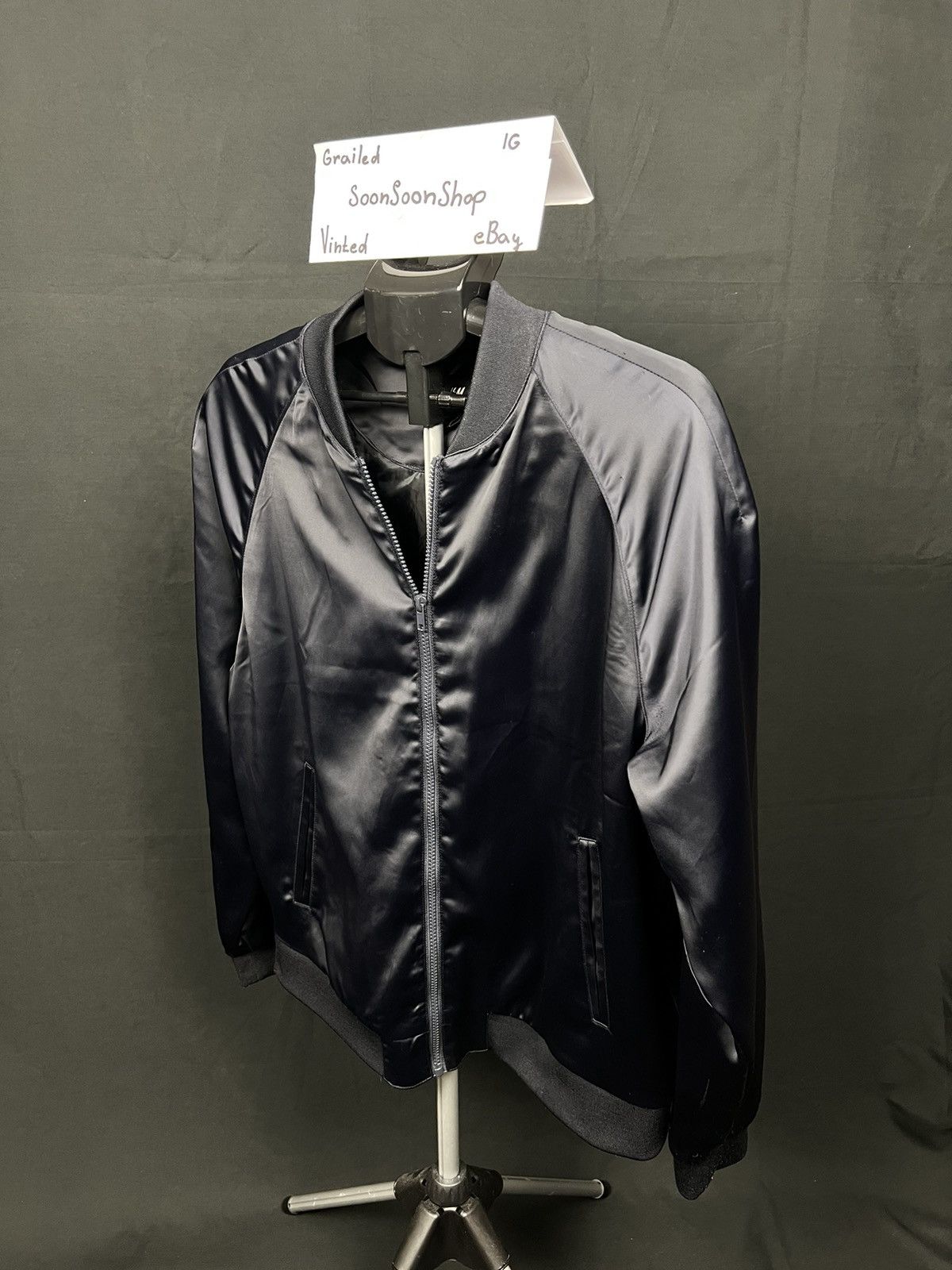 H&M × Vintage H&M japaneese style light bomber Size US L / EU 52-54 / 3 - 2 Thumbnail