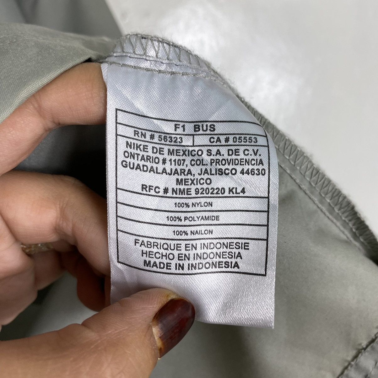 Nike VINTAGE NIKE ZIPPER LIGHT JACKET Size US M / EU 48-50 / 2 - 12 Thumbnail