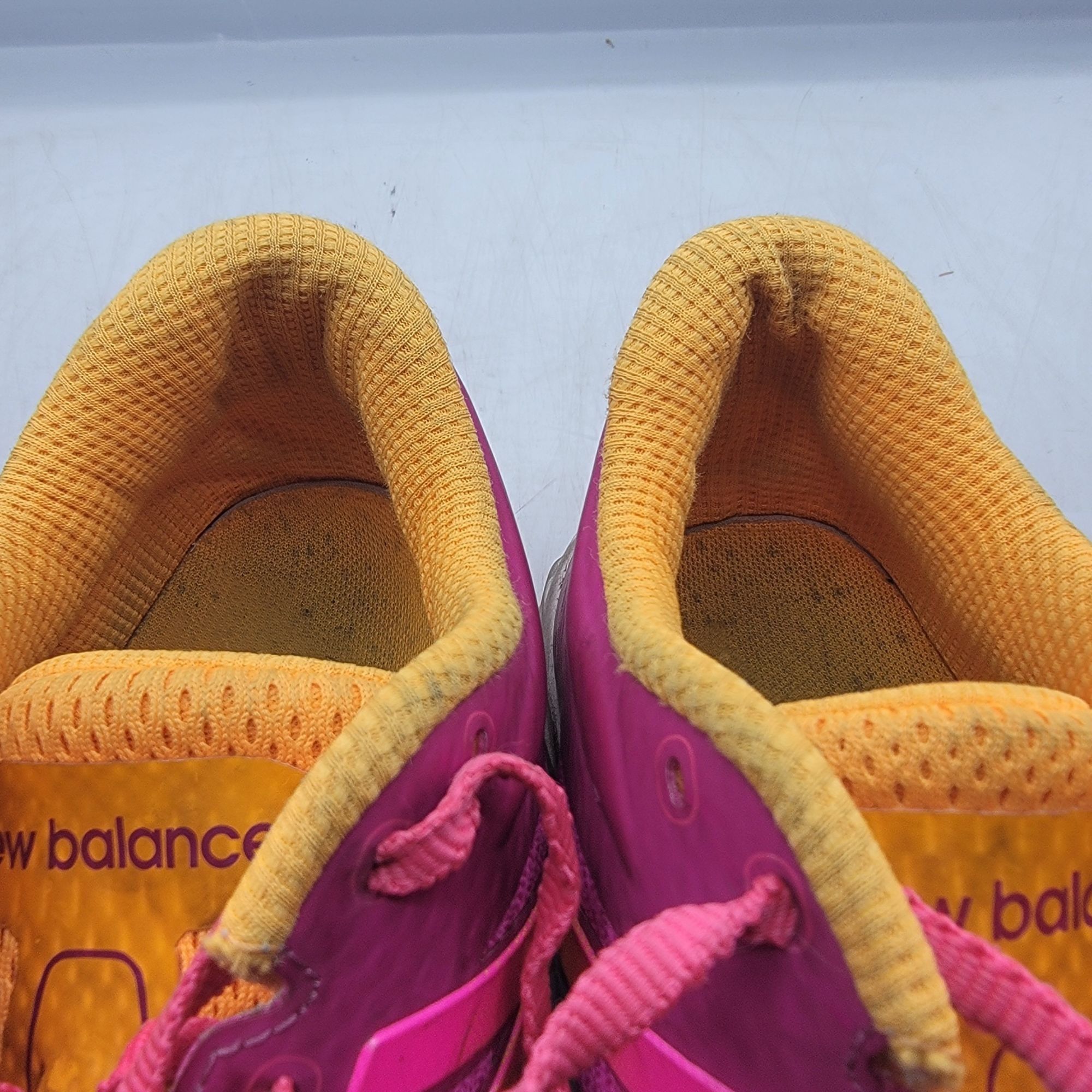 New Balance New Balance Fresh Foam Zante Mens 7 Pink Orange Athletic Sho Size US 7 / EU 40 - 9 Thumbnail