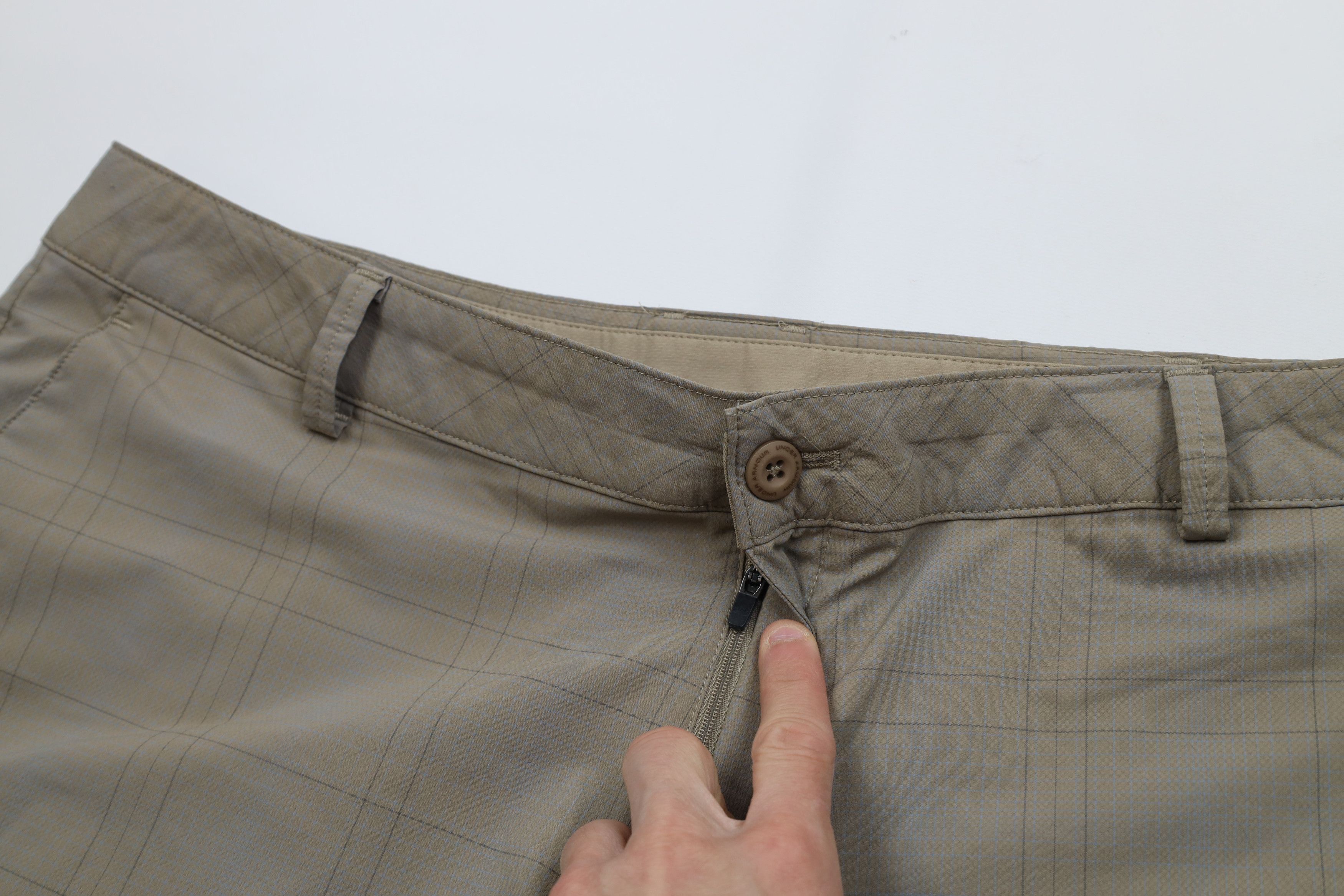 Under Armour Vintage Under Armour Golfing Golf Chino Shorts Gray Plaid Size US 40 / EU 56 - 5 Thumbnail