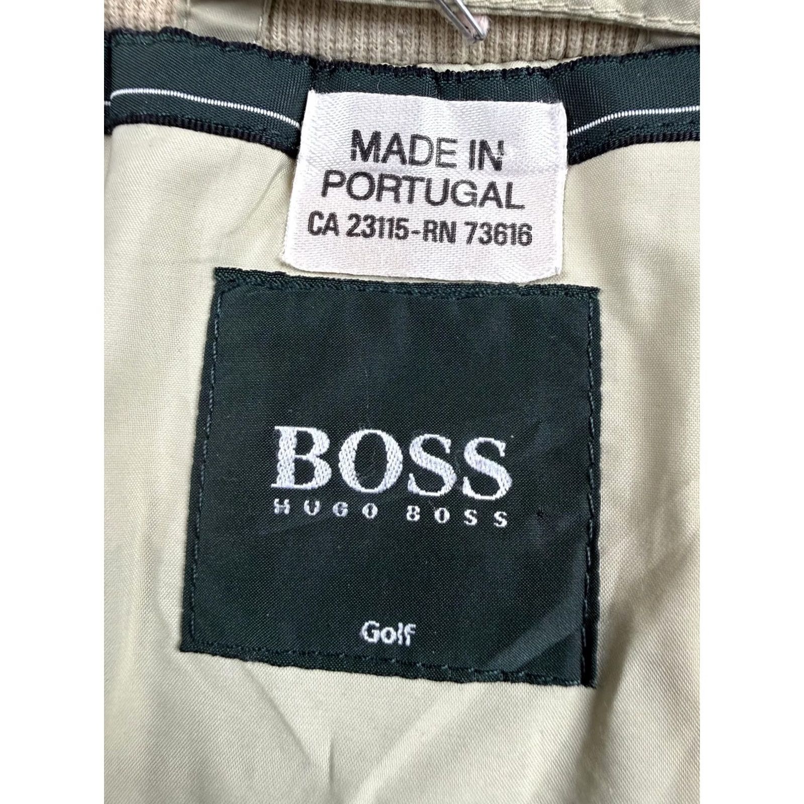 Hugo Boss BOSS Hugo Golf Jacket Mens Beige Pullover Windbreaker Lightweight V Neck Read Size US XL / EU 56 / 4 - 3 Thumbnail