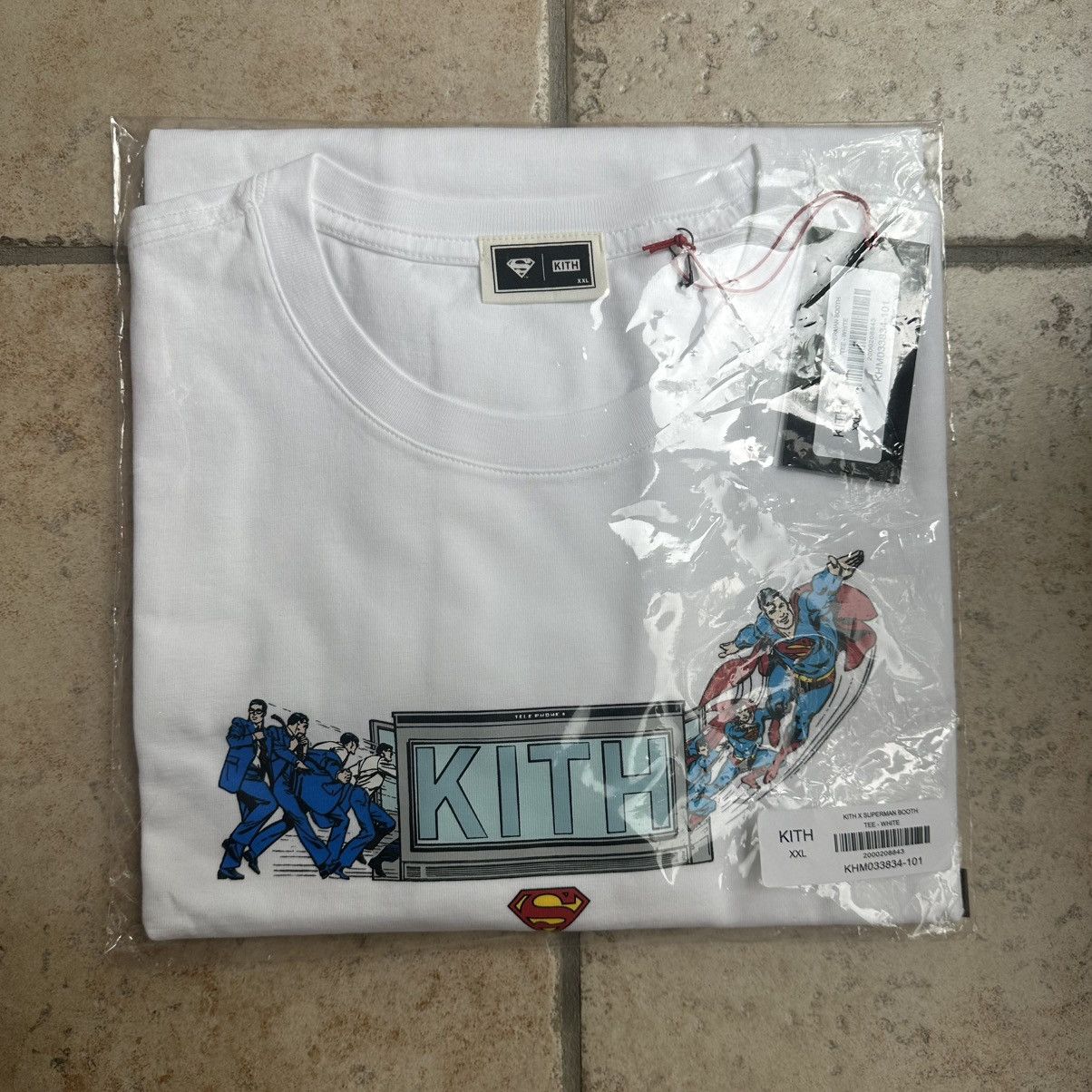 DC Comics × Kith Kith Superman Booth Vintage Tee White Size XXL 