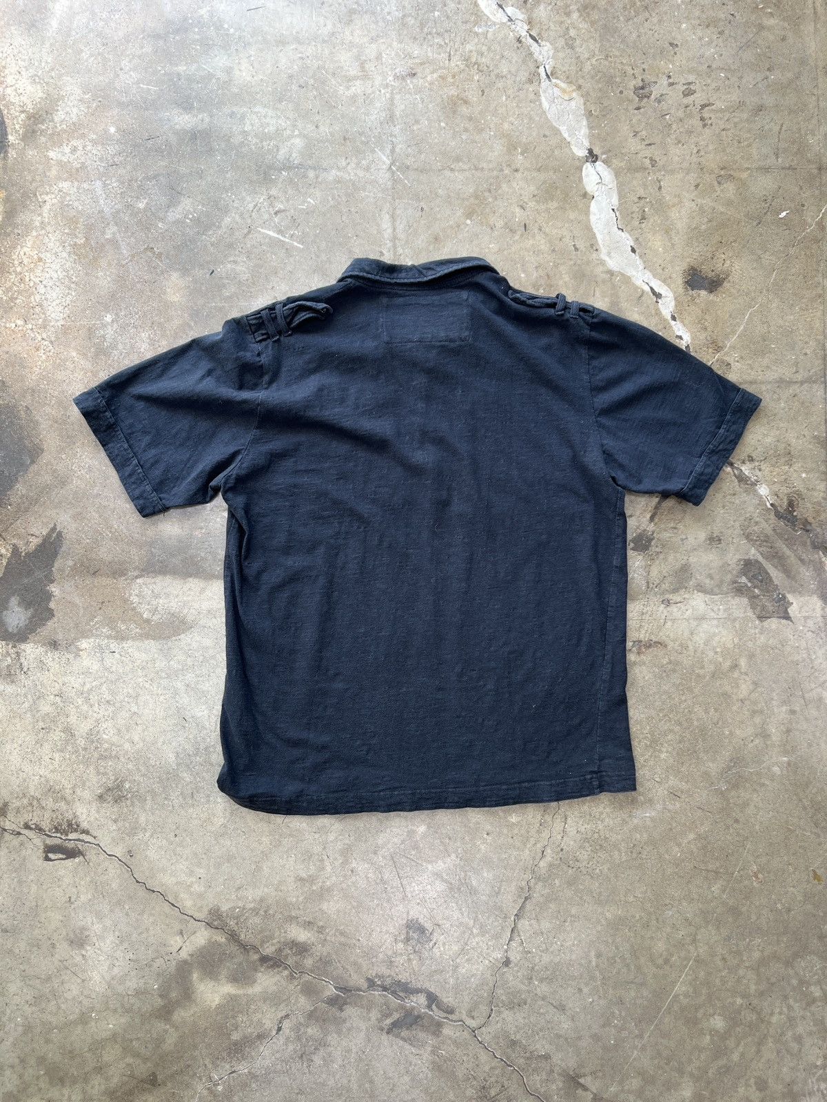 Marc Ecko × Vintage Vintage Y2K Marc Ecko Cut and Sew Quarter Button Polo XL Size US XL / EU 56 / 4 - 4 Thumbnail