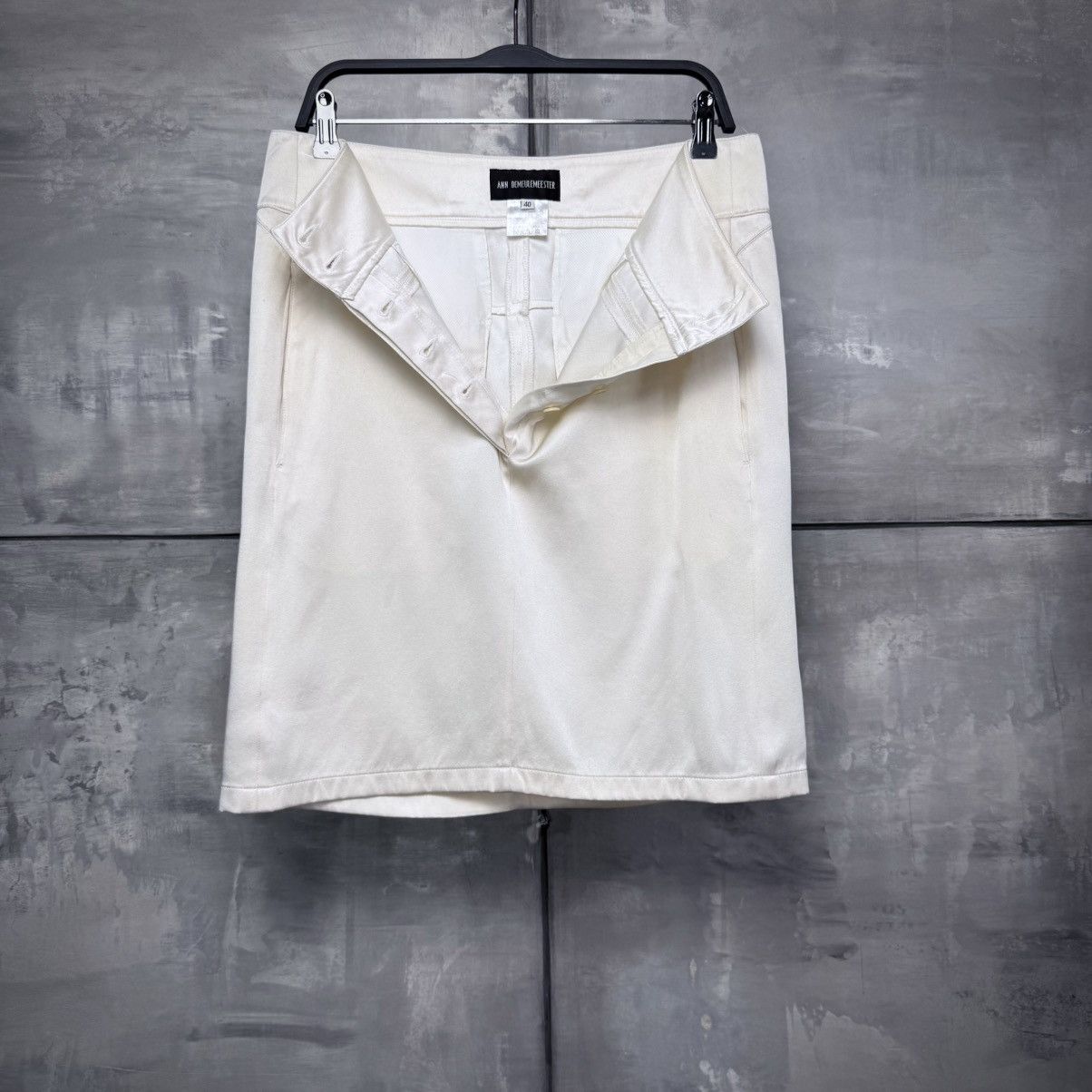 Ann Demeulemeester Thick silk skirt 40 Size 28" / US 6 / IT 42 - 2 Thumbnail