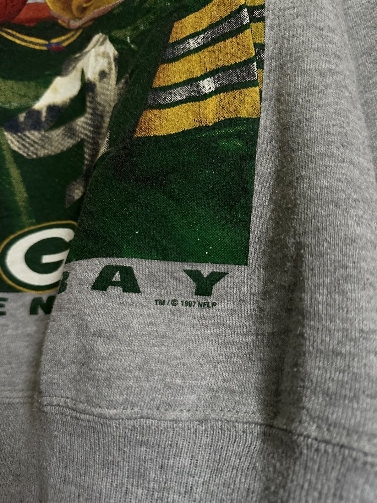 NFL × Nutmeg × Vintage Vintage 1997 NFL Green Bay Packers Nutmeg Women’s Sweatshirt Size M / US 6-8 / IT 42-44 - 5 Thumbnail