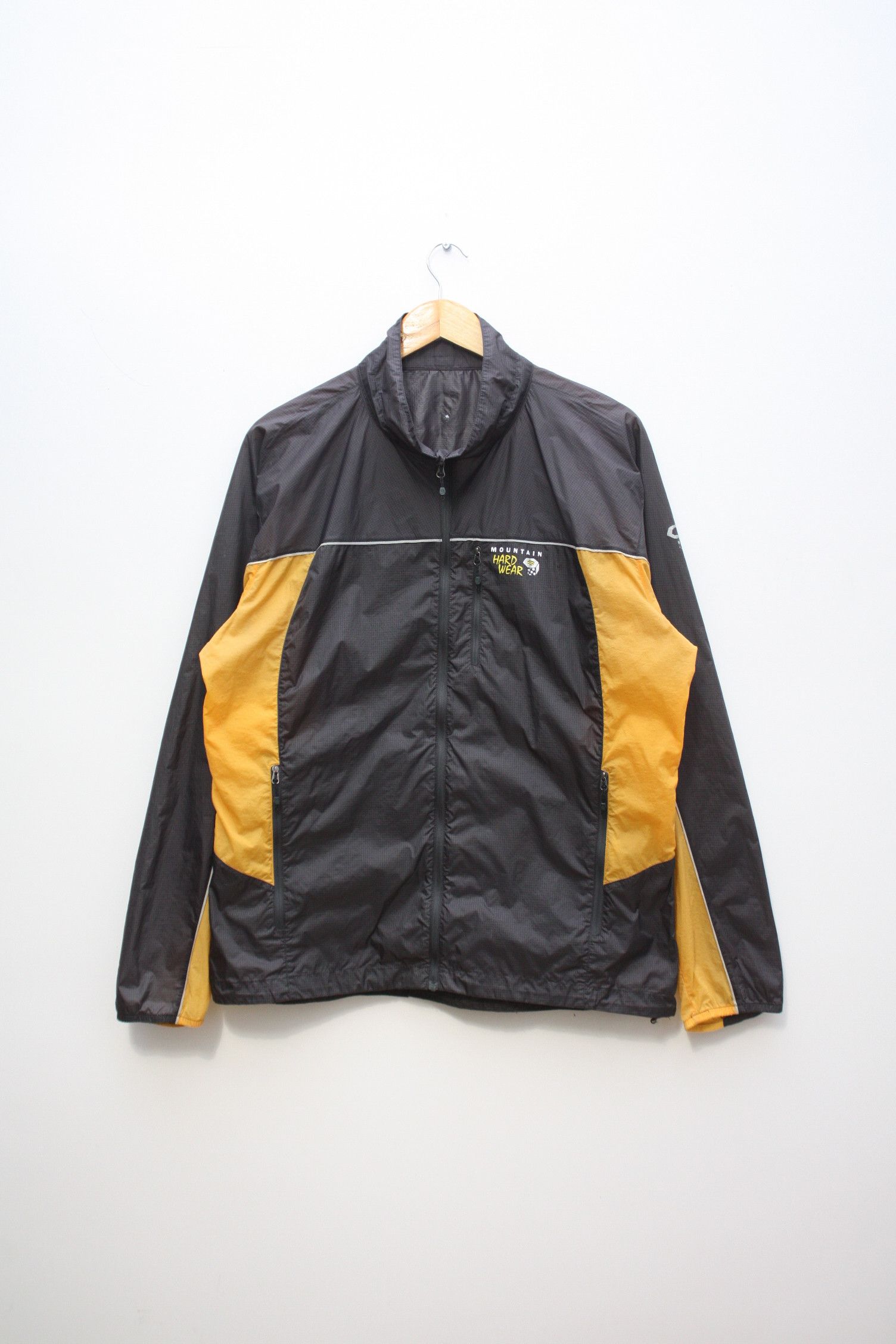 Mountain Hardwear Mountain Hardwear Lightweight Windbreaker Jacket Men's Size US L / EU 52-54 / 3 - 1 Thumbnail