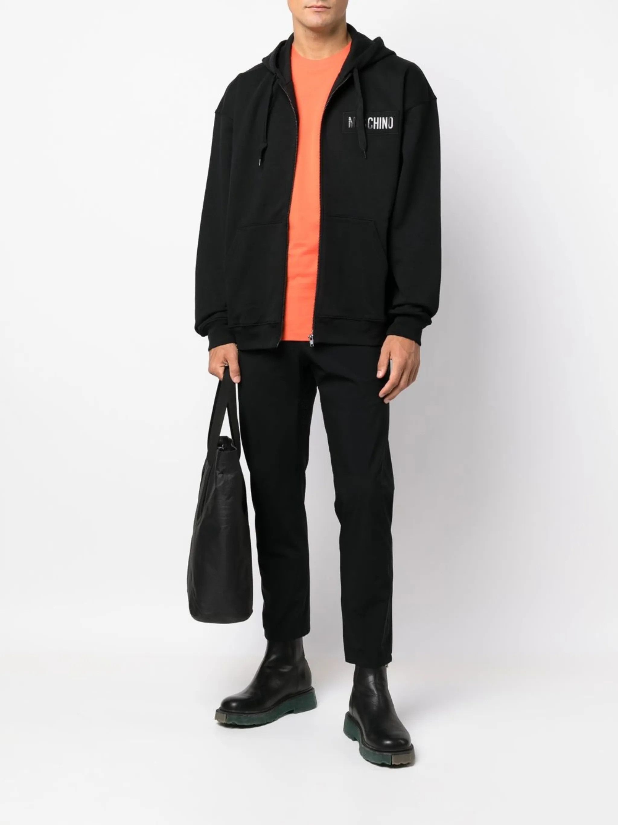 o1y0225 Logo Hoodie in Black