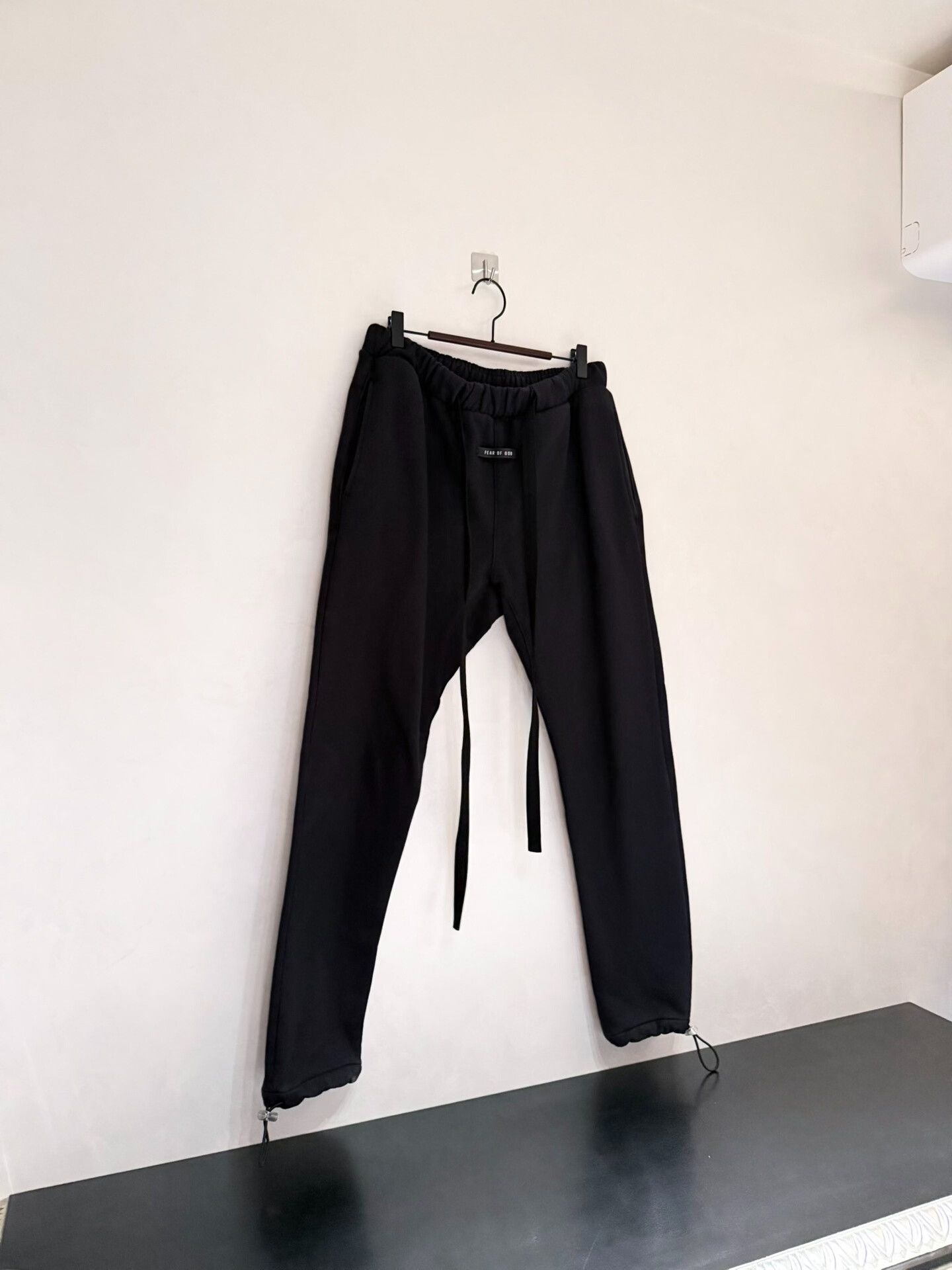 Fear of God Fear of God 6th Ribbon Black Sweatpants Size US 28 / EU 44 - 1 Thumbnail