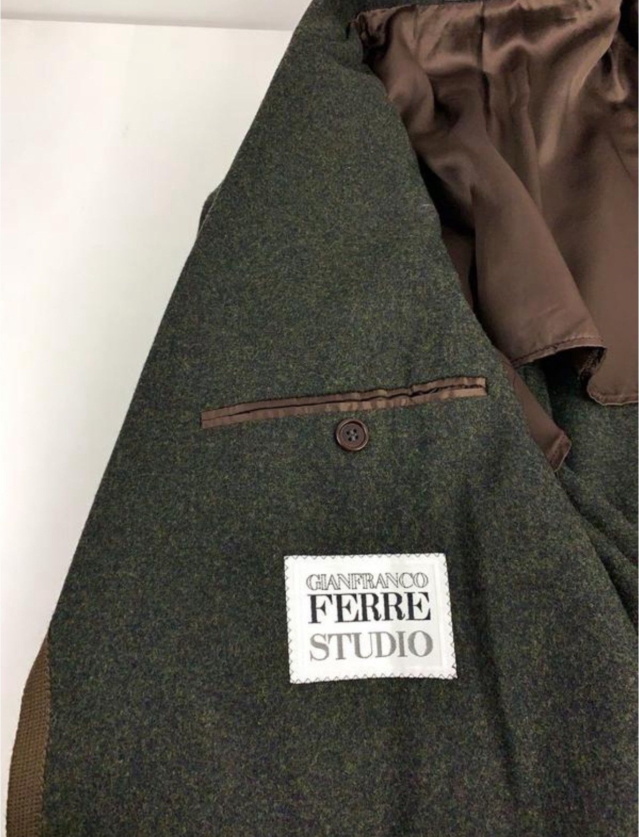 Gianfranco Ferre Men's wool jacket with buttons and pockets giafranco ferre Size US L / EU 52-54 / 3 - 10 Thumbnail